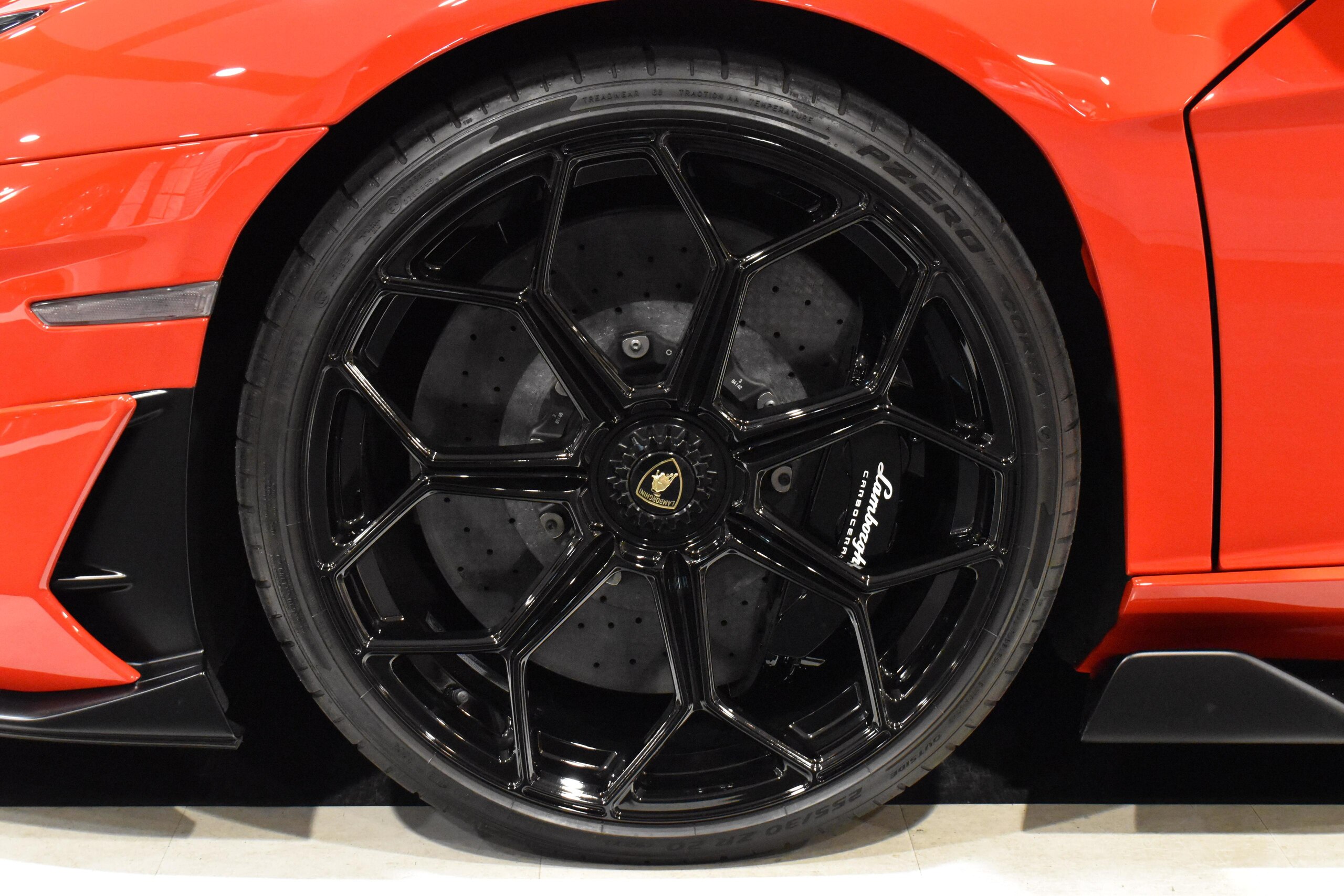 Lamborghini Aventador SVJ (photo: 14)