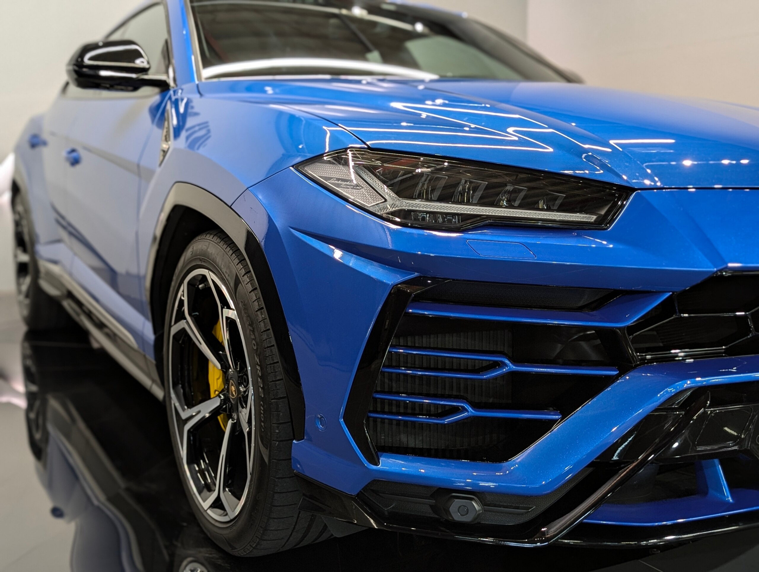 Lamborghini Urus (photo: 17)