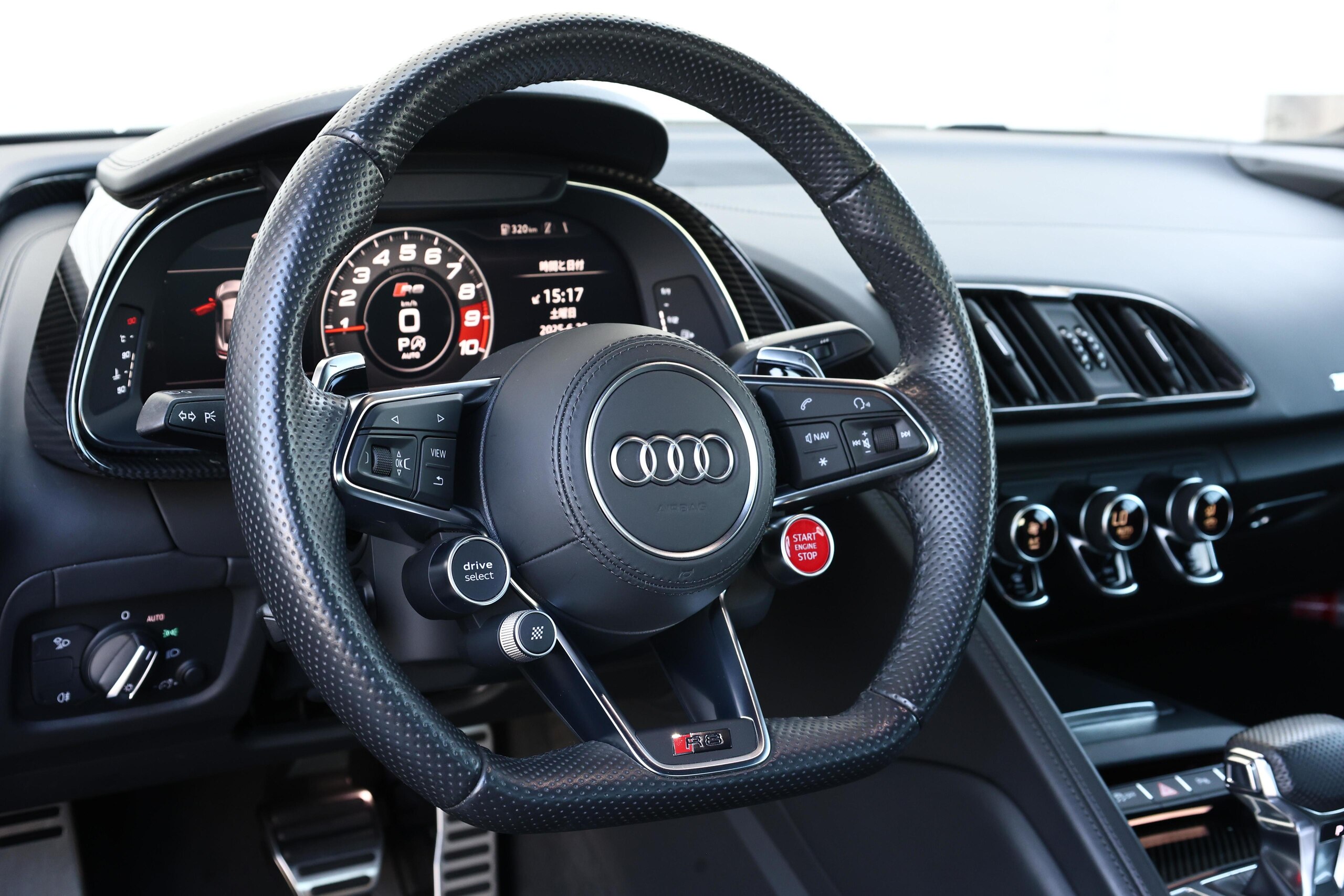 Audi R8 5.2 FSI Quattro (photo: 9)
