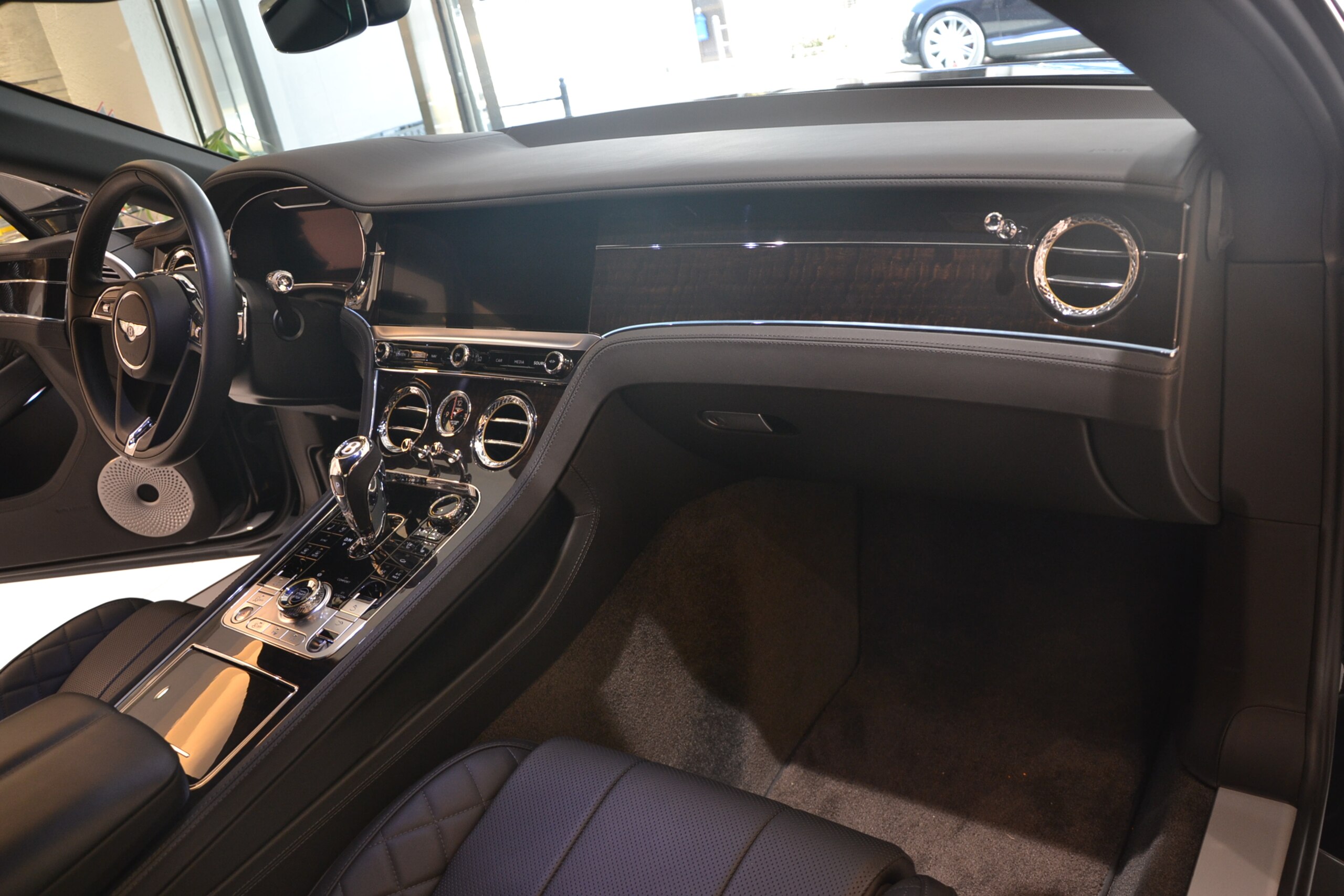 Bentley Continental GT 6.0 (photo: 11)