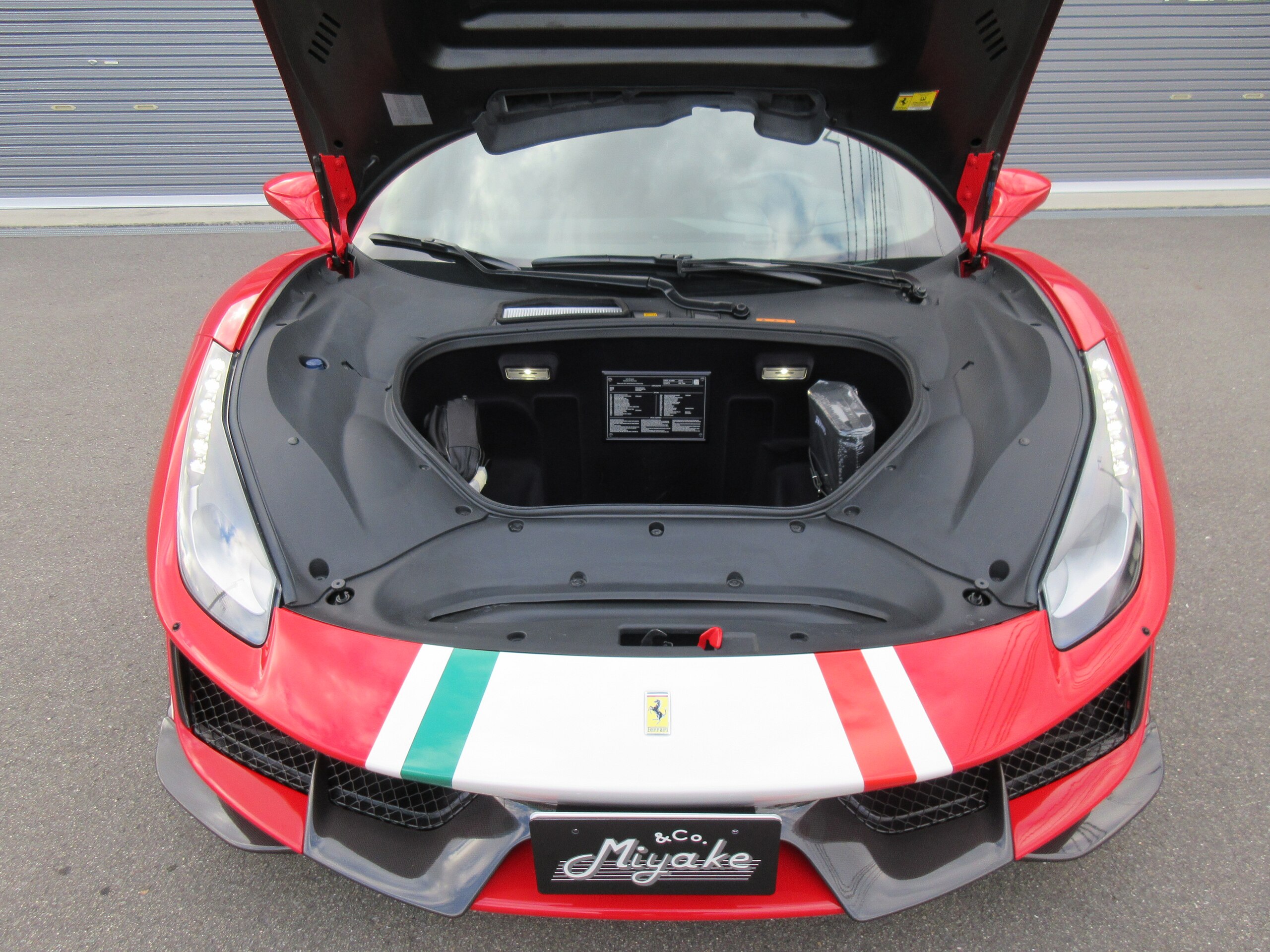 Ferrari 488 Pista Piloti (photo: 17)