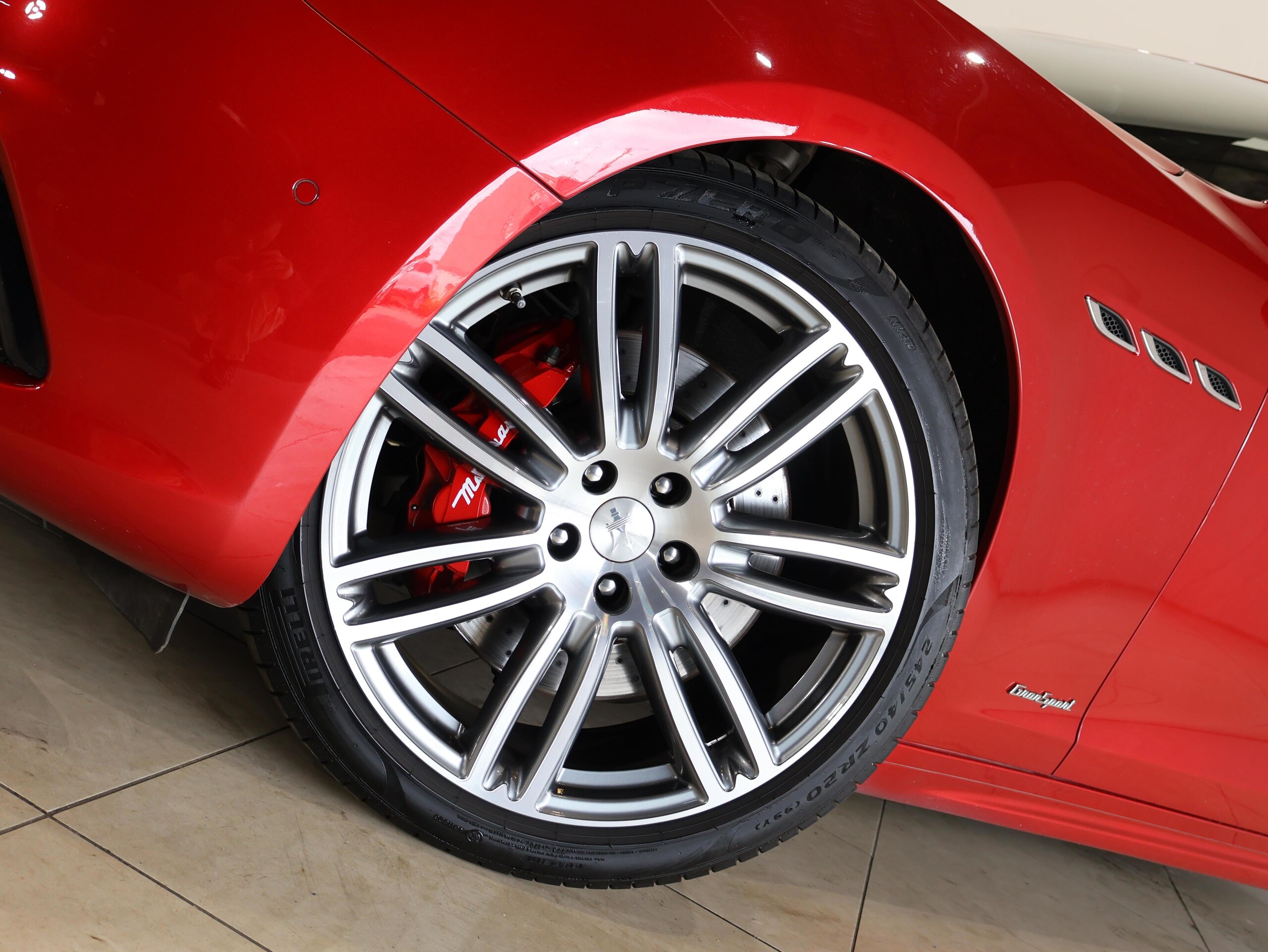 Maserati Ghibli S Q4 (photo: 16)