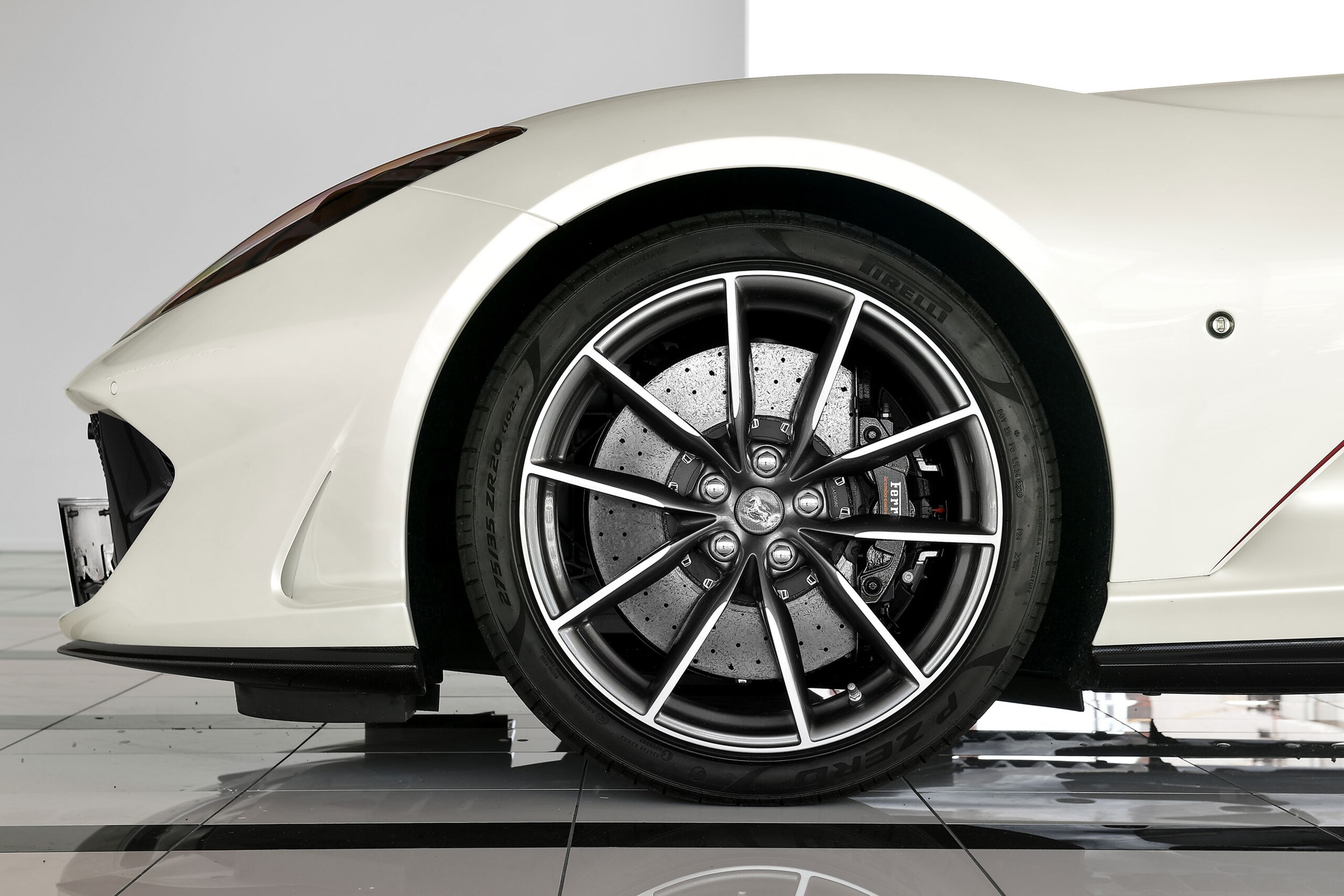 Ferrari 812GTS (photo: 13)