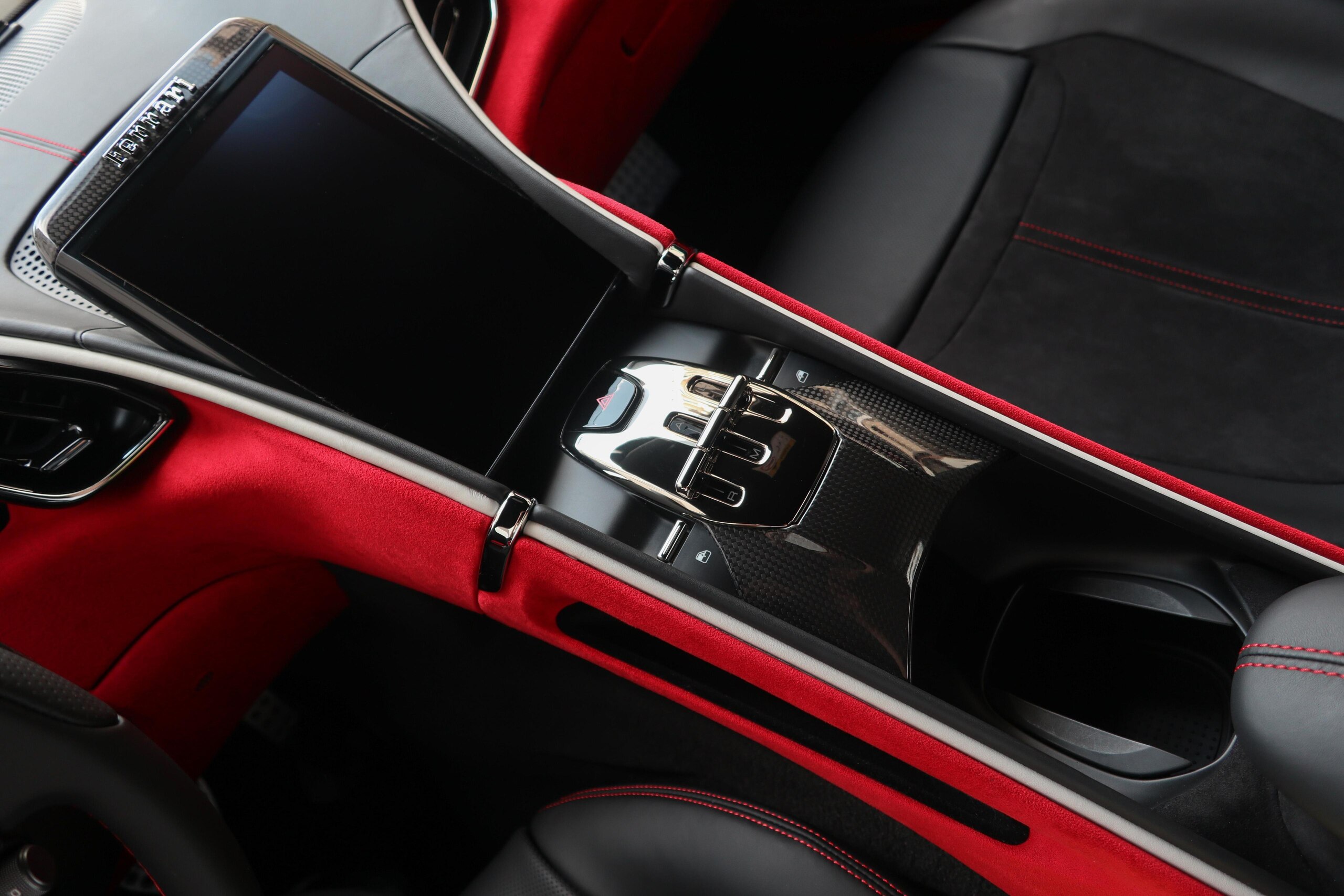 Ferrari Roma (photo: 10)