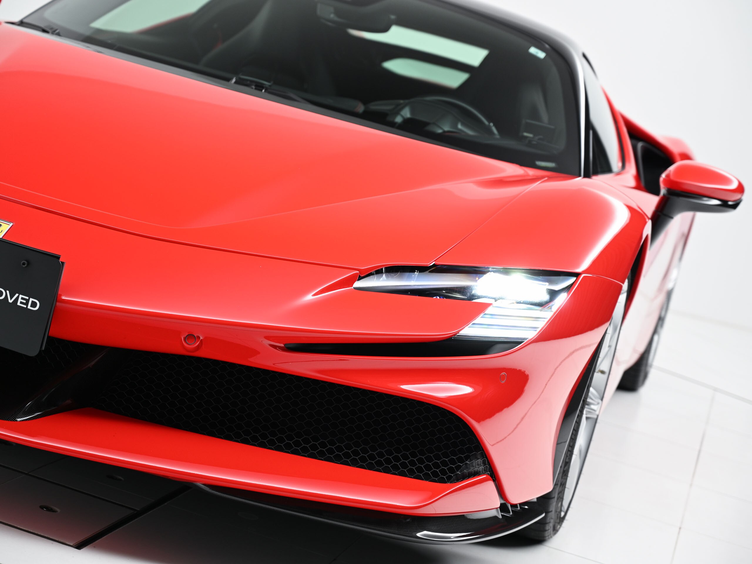 Ferrari SF90 Stradale (photo: 17)