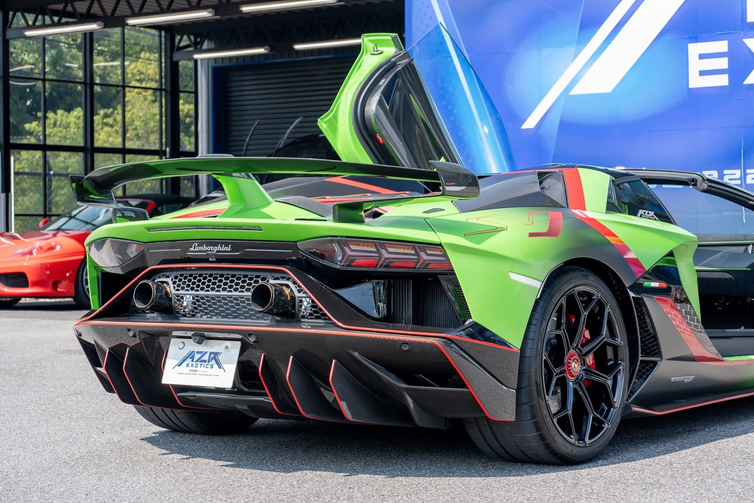 Lamborghini Aventador SVJ Roadster (photo: 4)