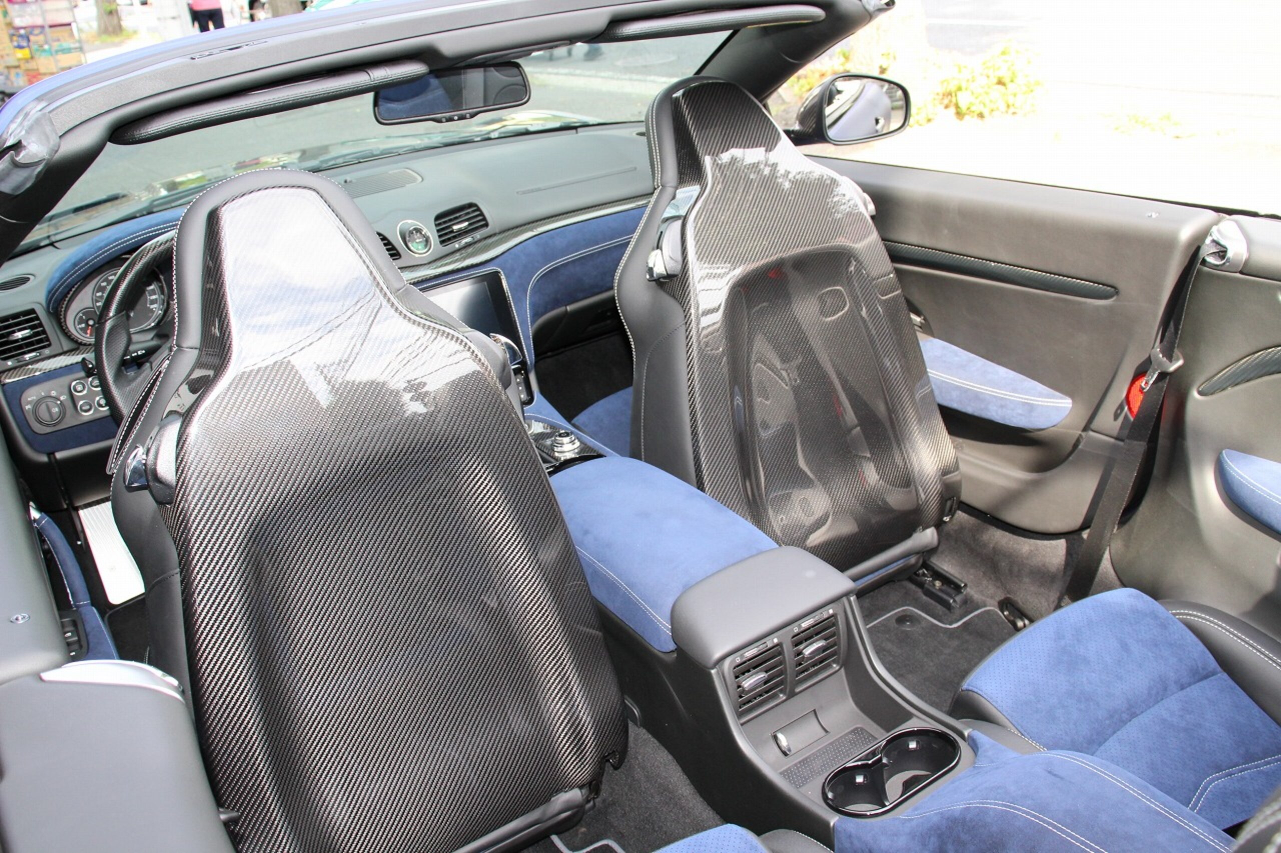 Maserati GranCabrio MC (photo: 15)