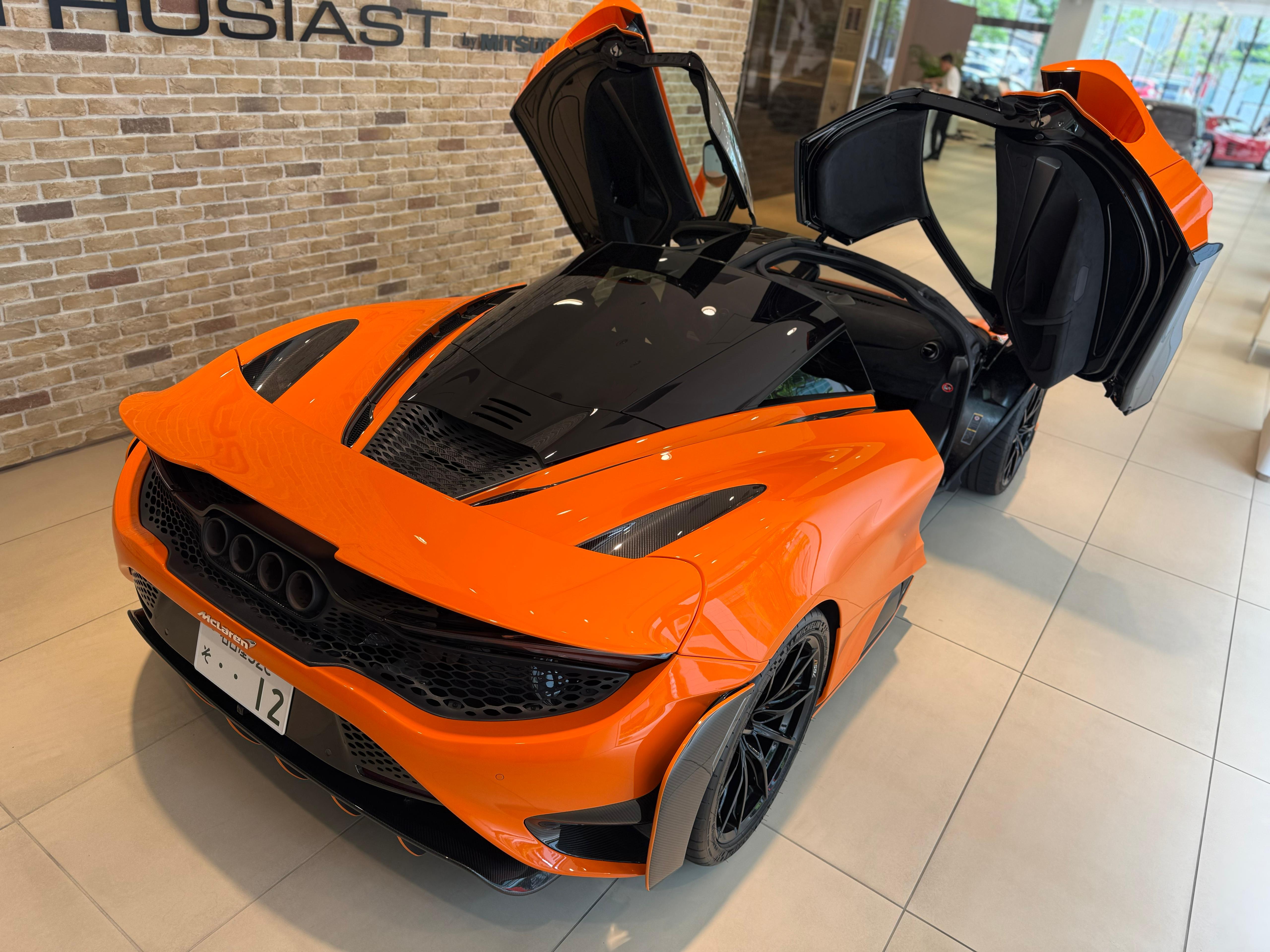 McLaren 765LT (photo: 4)
