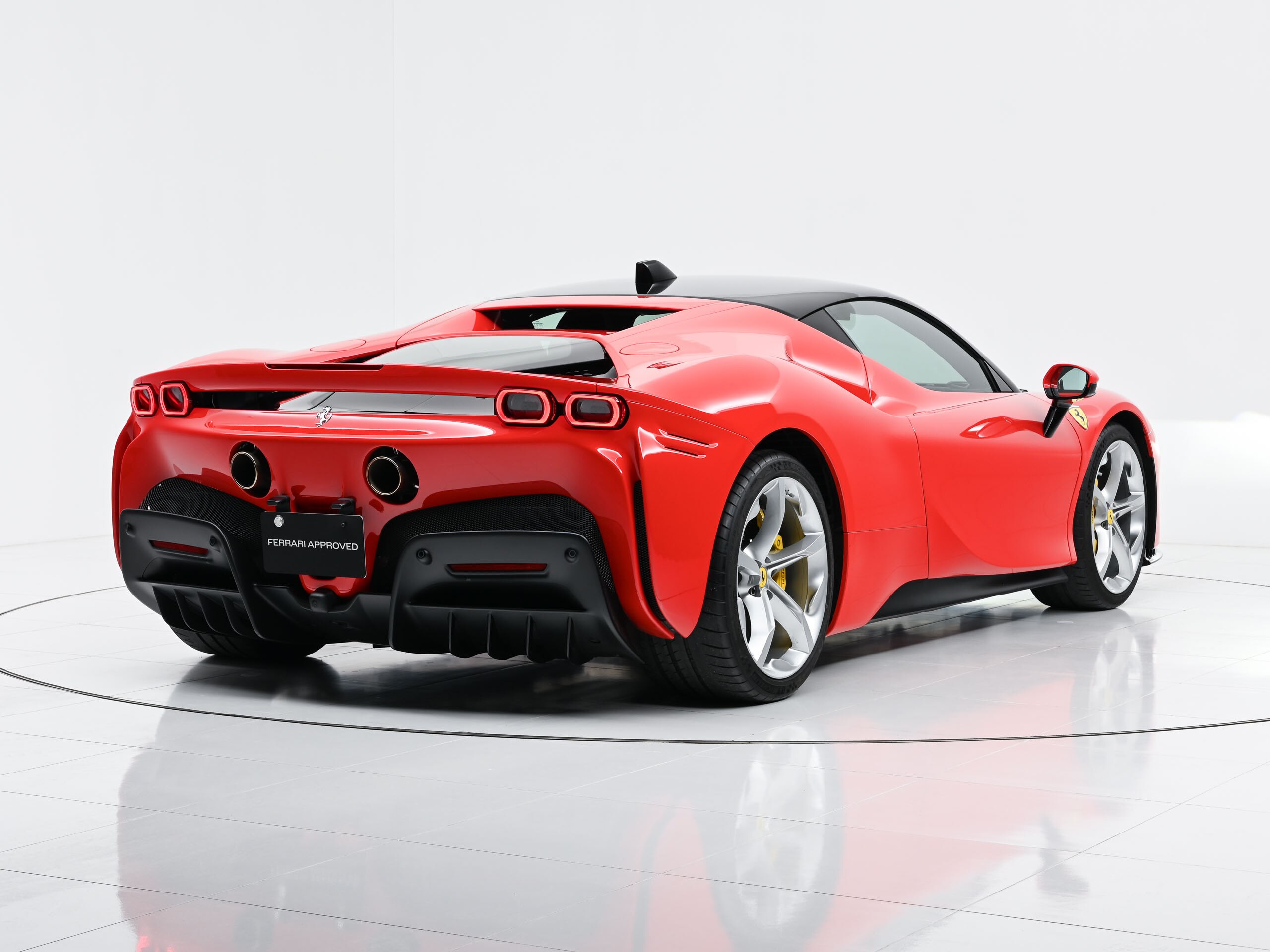 Ferrari SF90 Stradale (photo: 6)