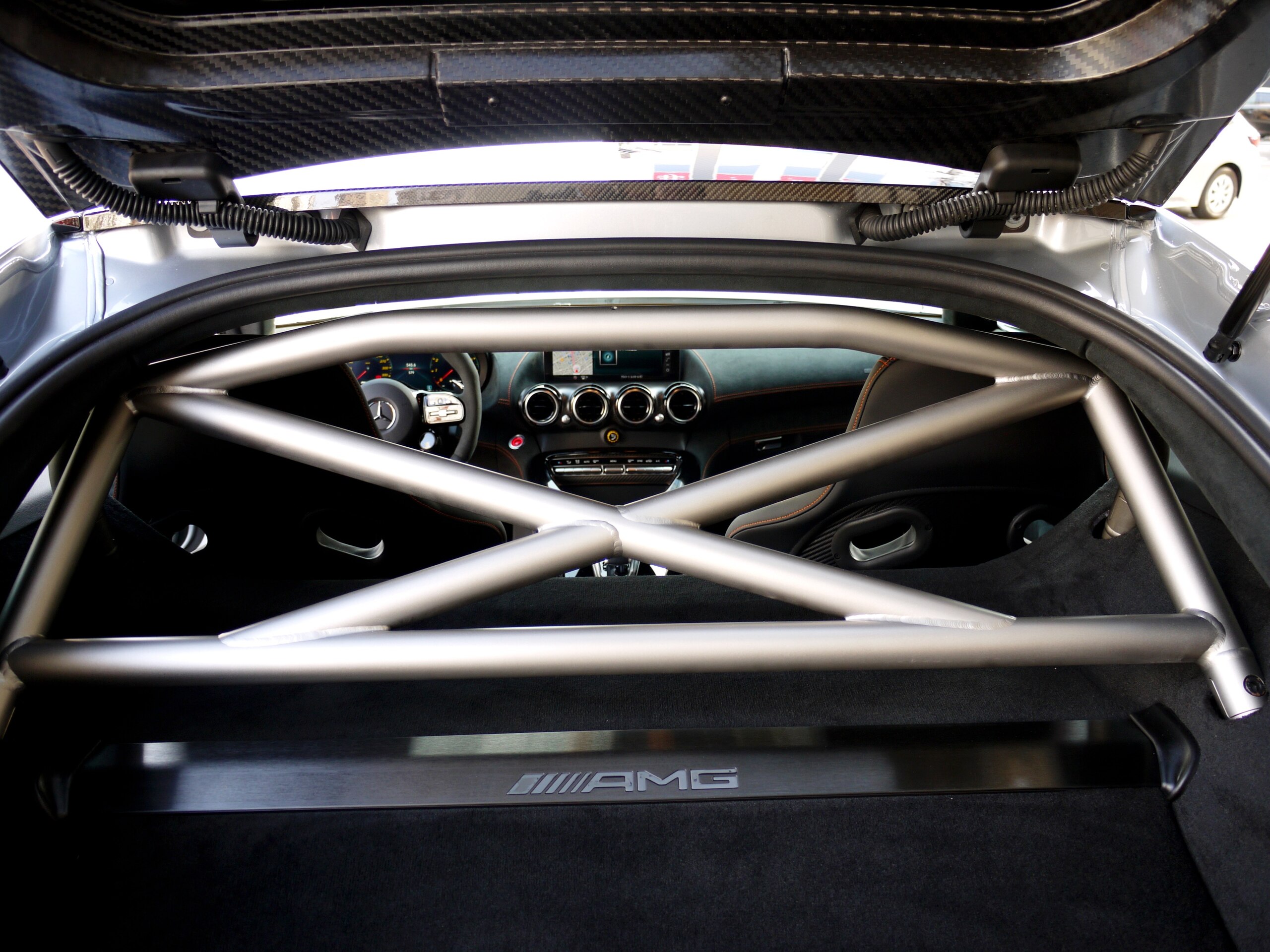Mercedes Benz AMG GT (photo: 11)