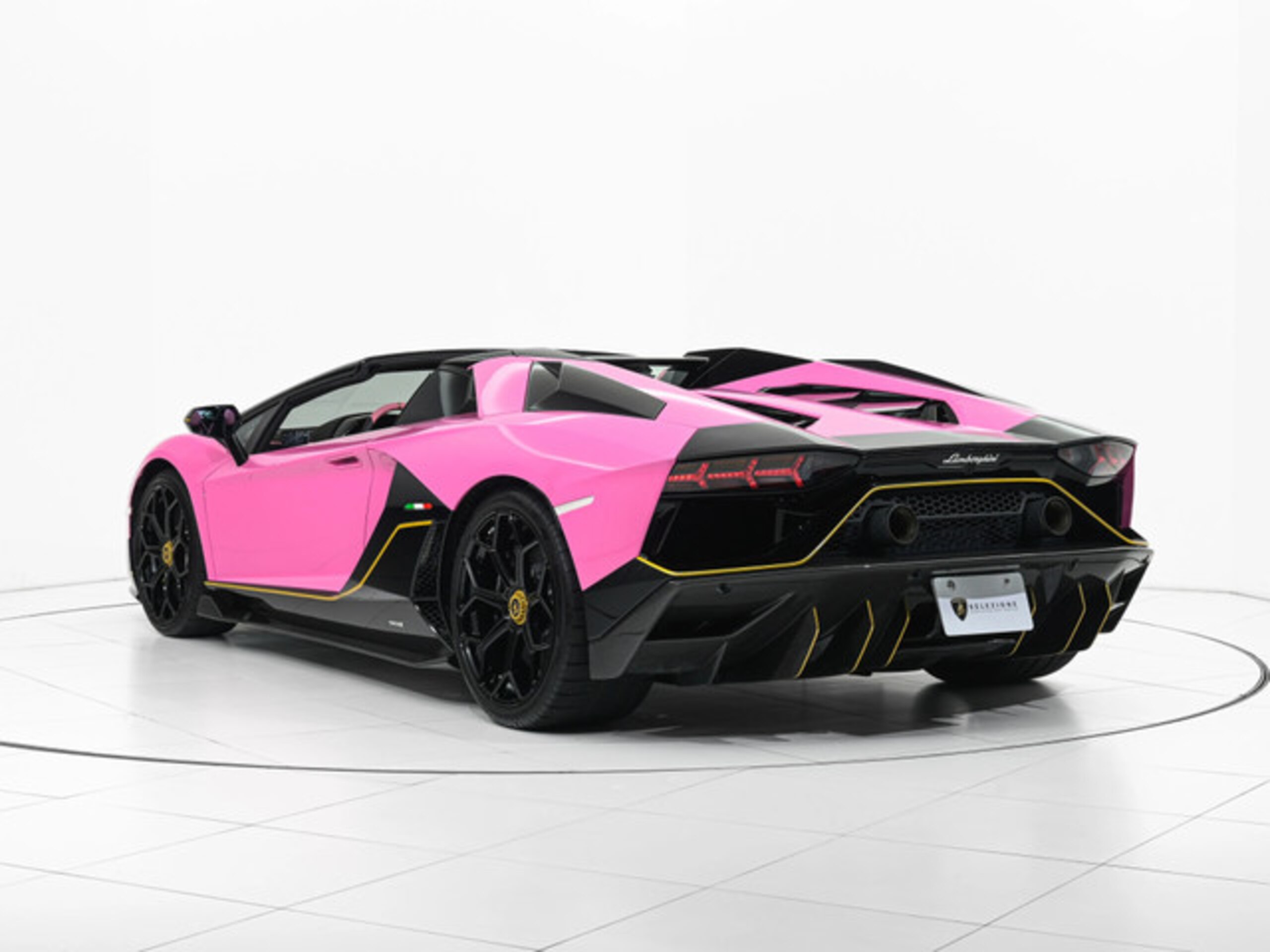 Lamborghini Aventador Roadster LP780-4 Ultimae (photo: 4)