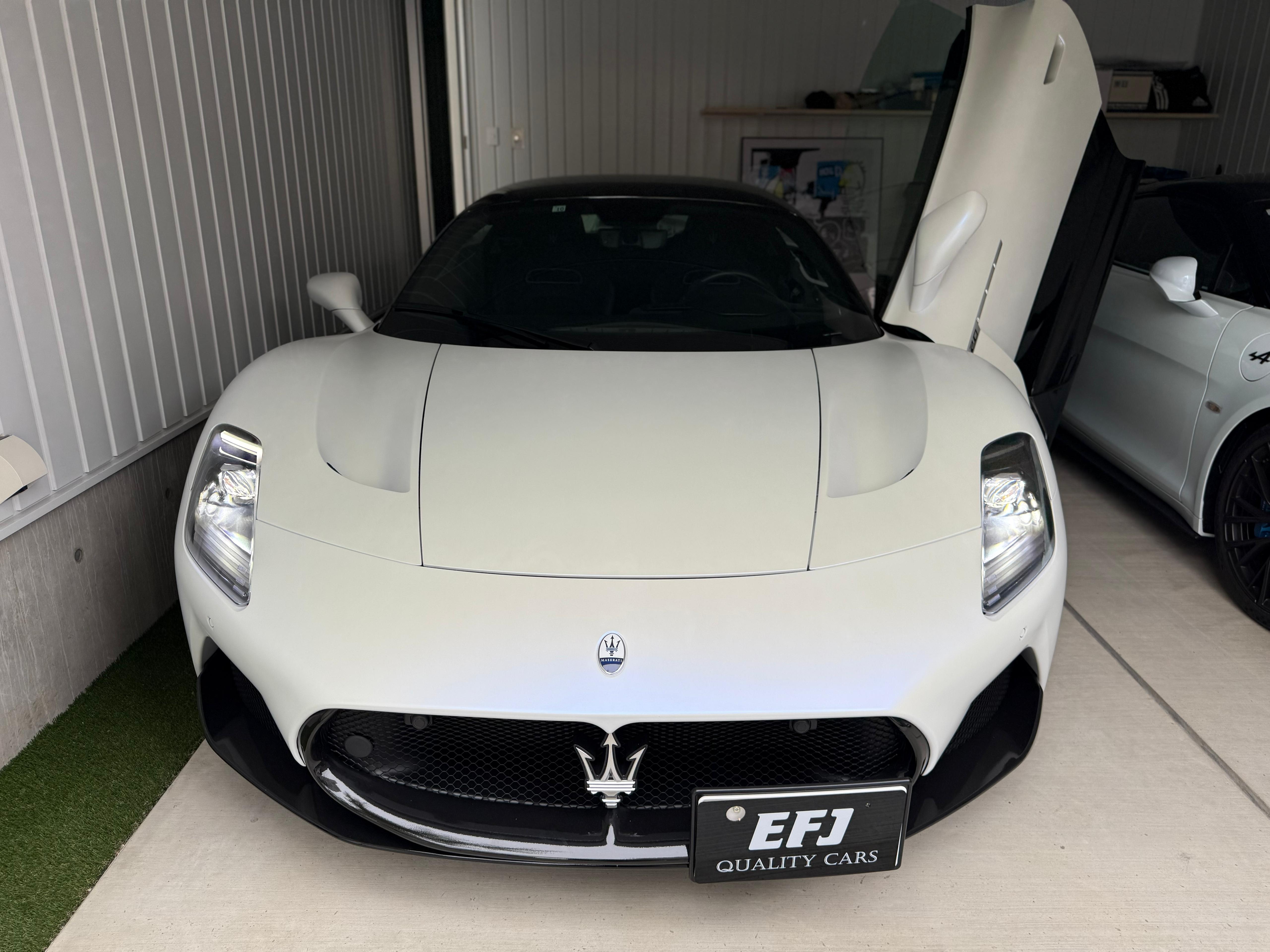 Maserati MC20 (photo: 3)