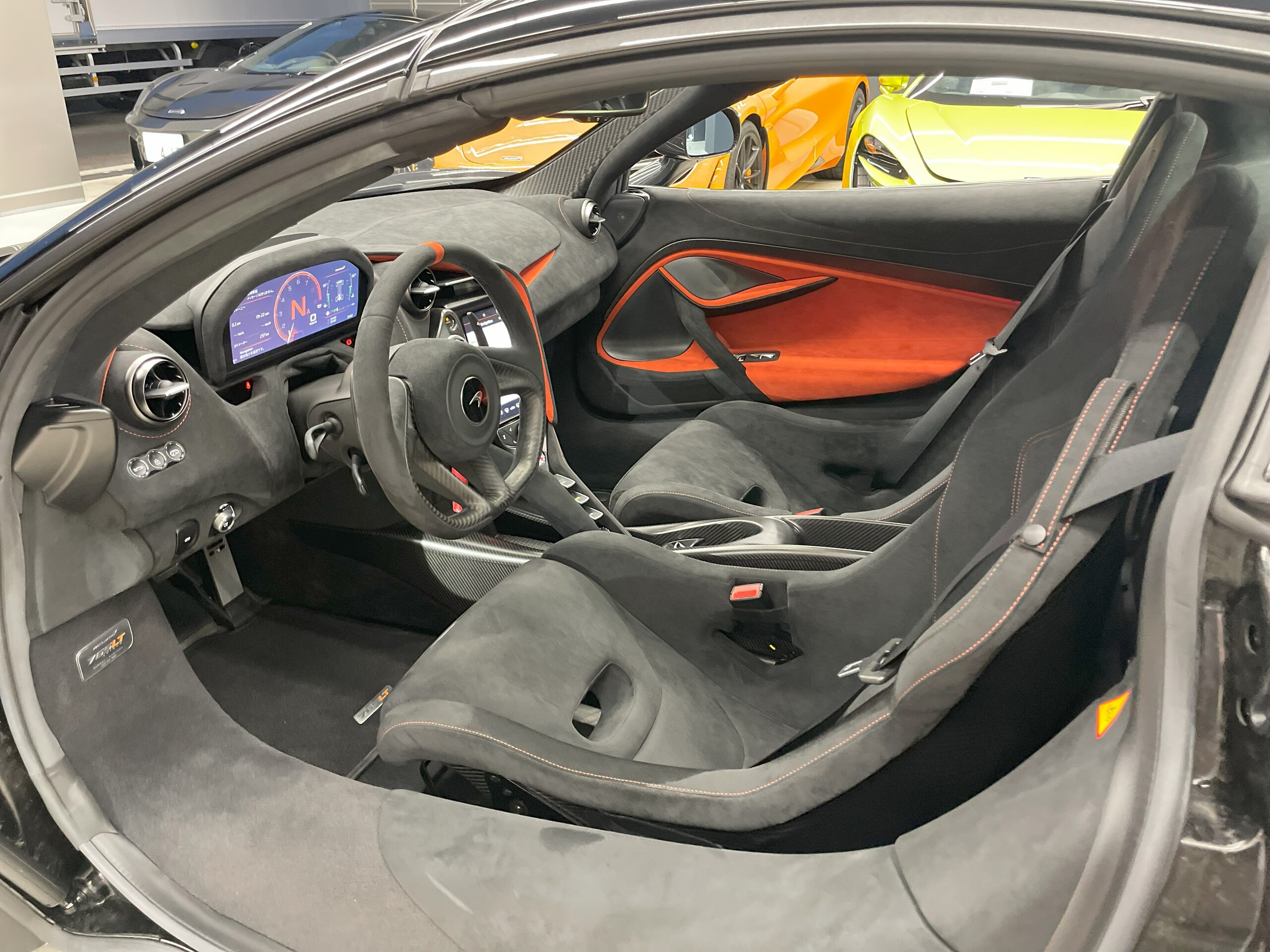 McLaren 765LT Spider (photo: 11)