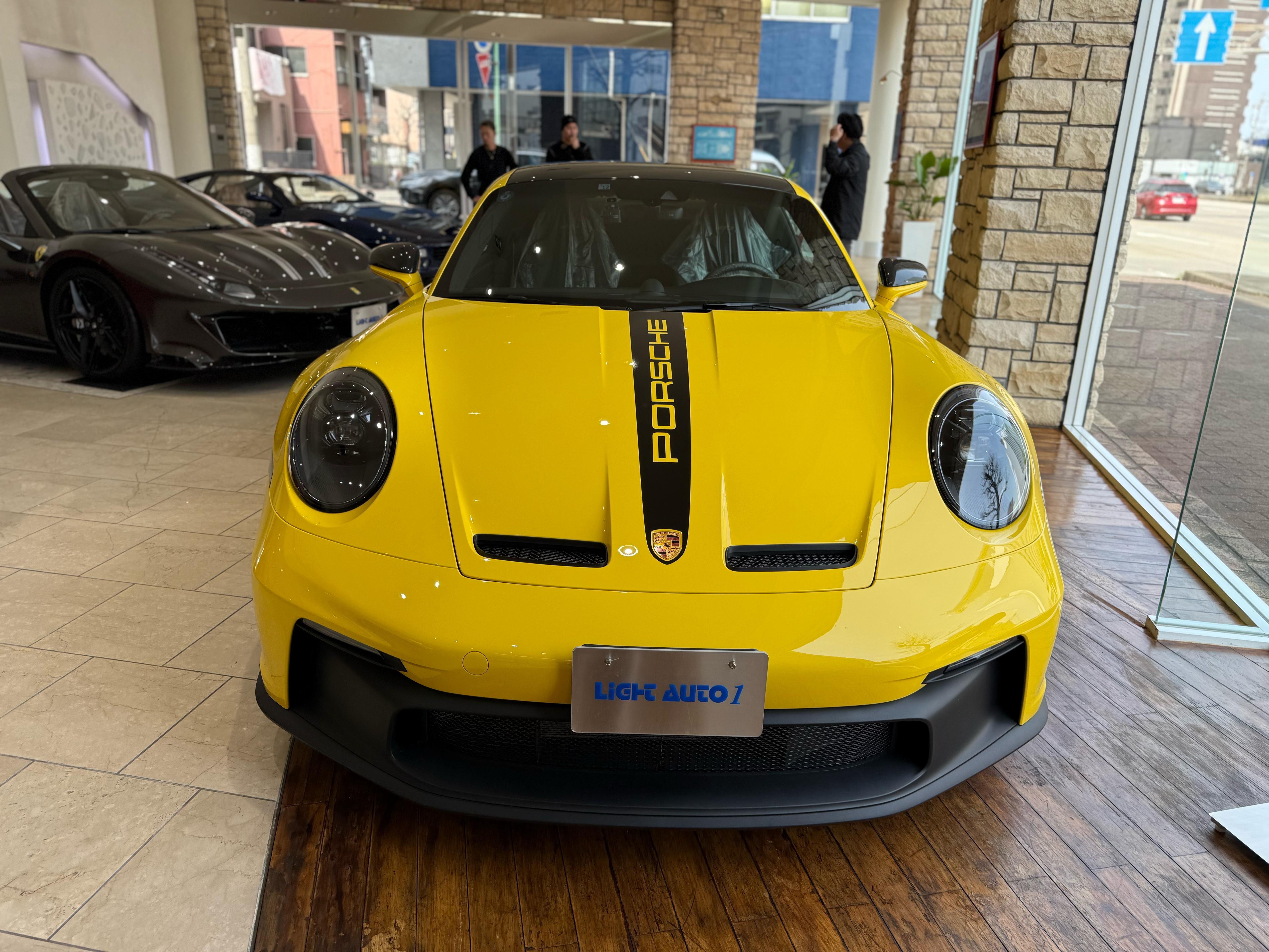 Porsche 911 GT3 (photo: 1)