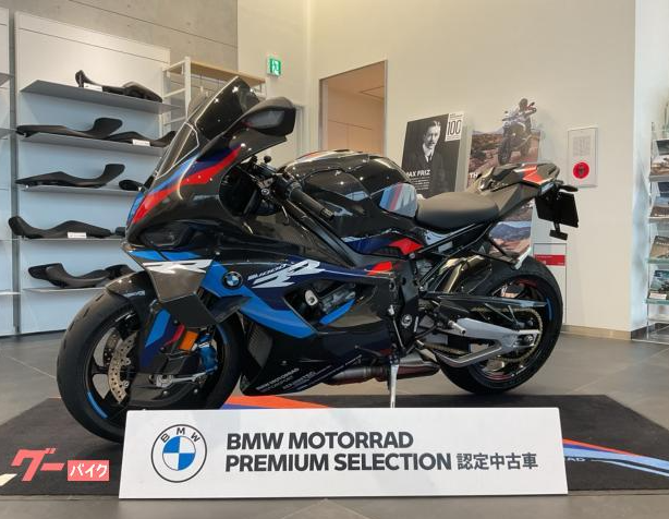 BMW M1000RR