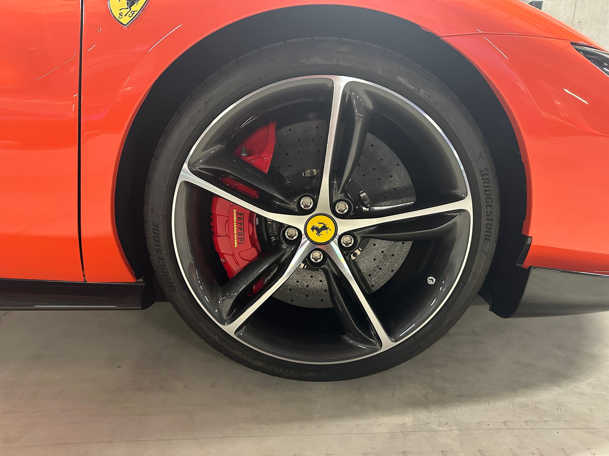 Ferrari 296GTB (photo: 17)