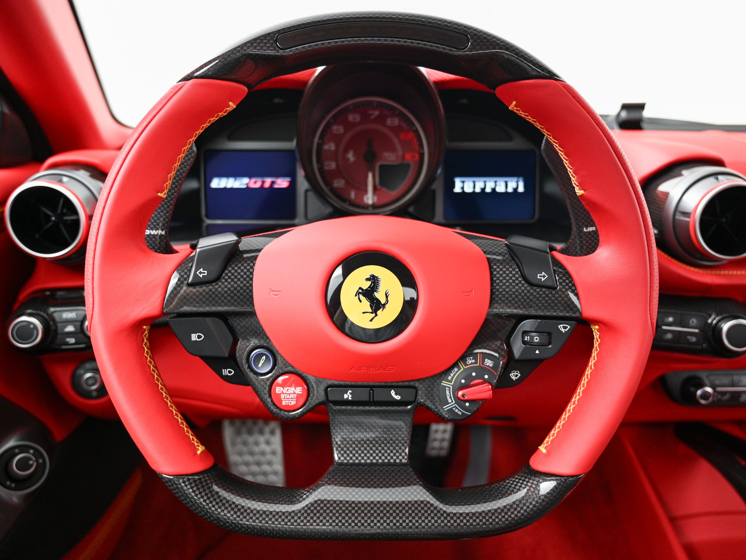 Ferrari 812GTS (photo: 9)