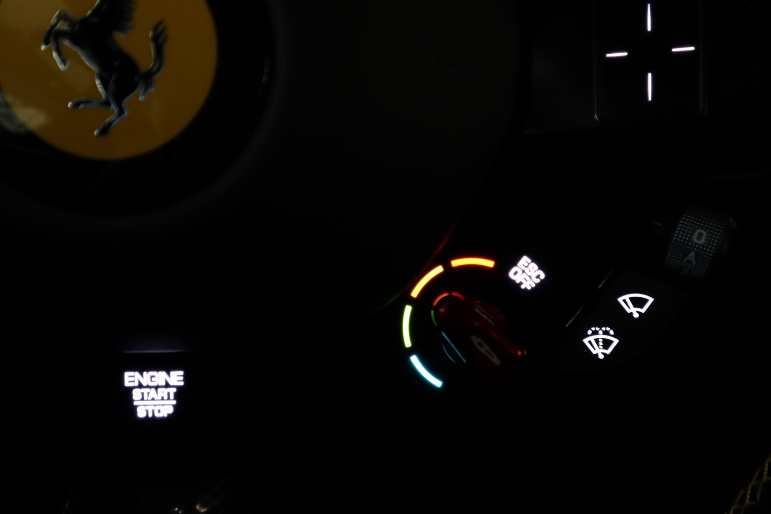 Ferrari 296GTB (photo: 15)