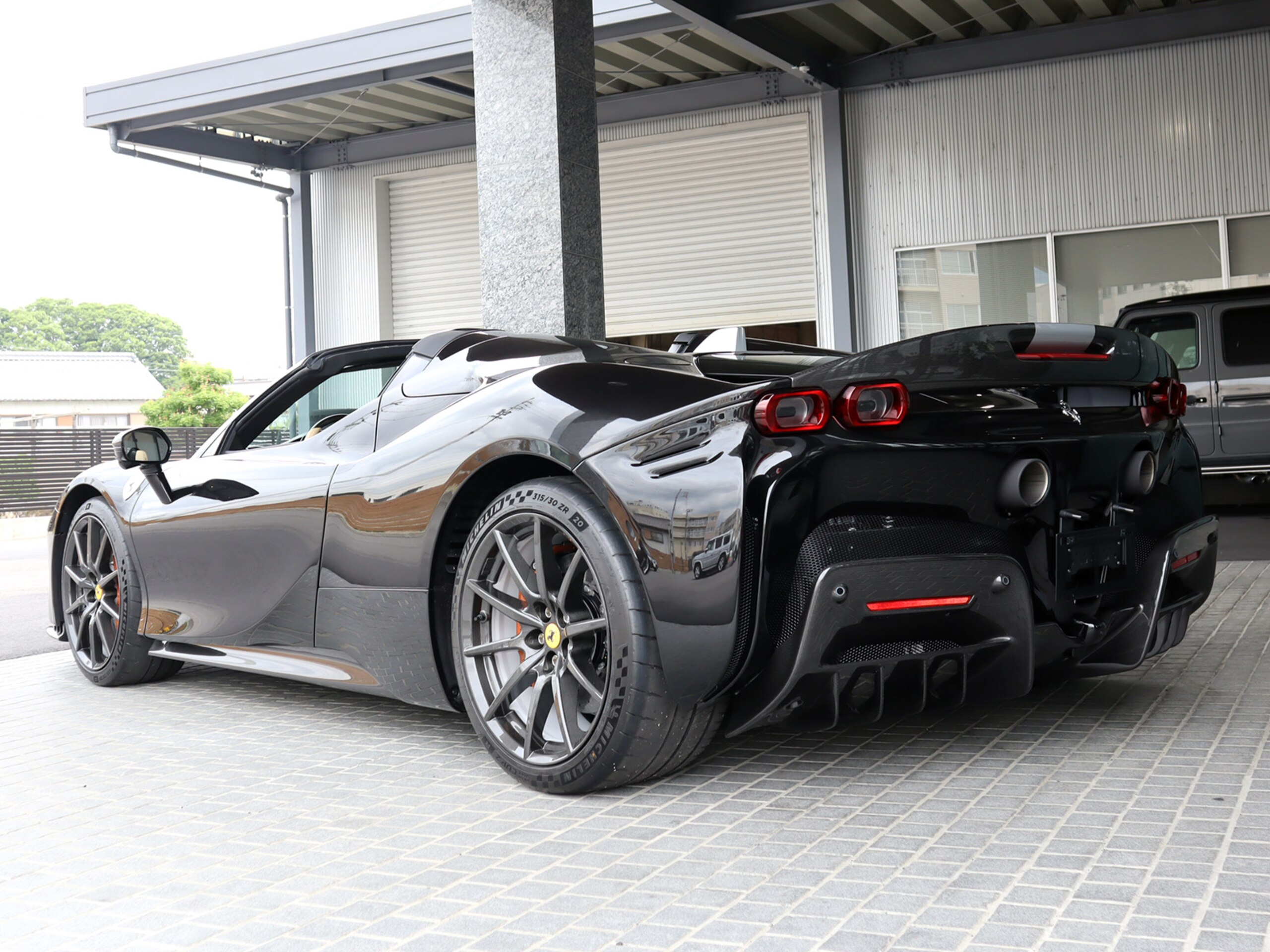 Ferrari SF90 Spider (photo: 4)