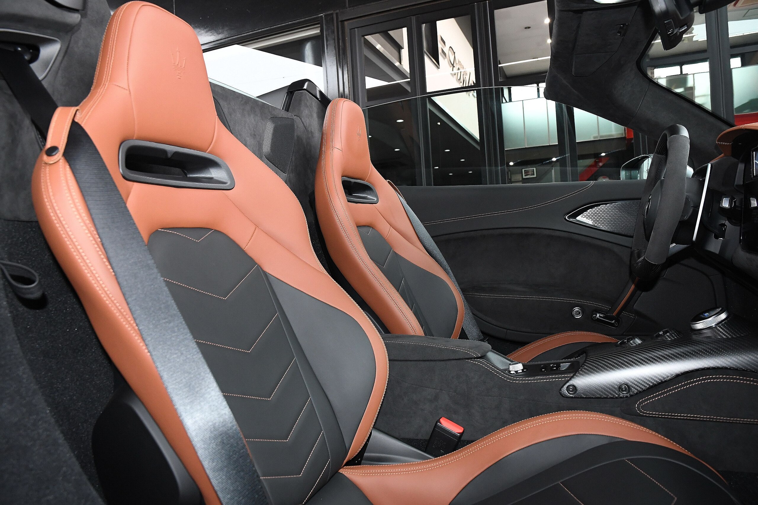 Maserati MC20 Cielo (photo: 9)