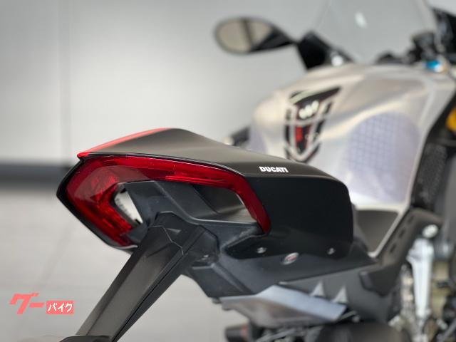 Other DUCATI Panigale V4 (photo: 10)