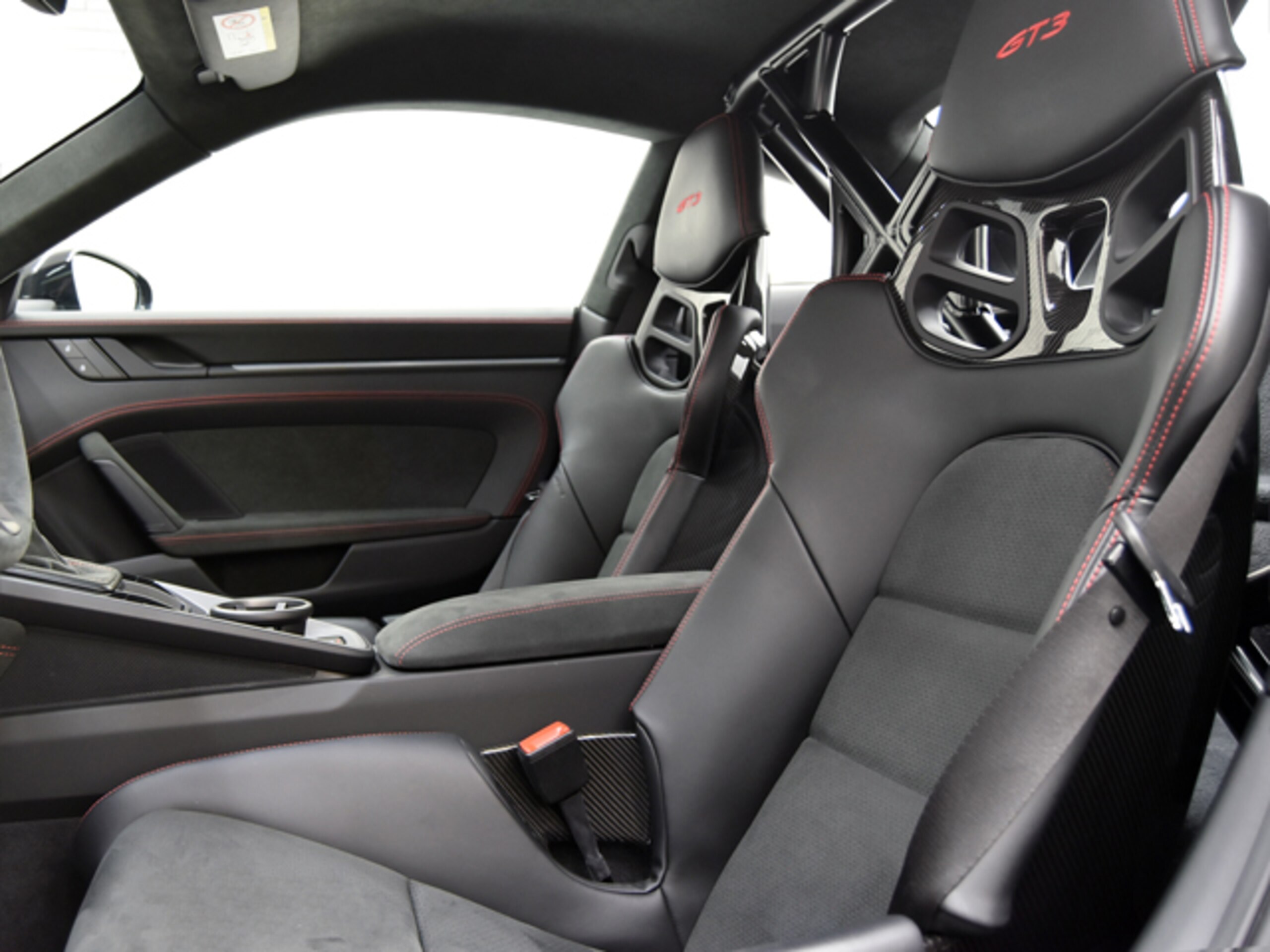 Porsche 911 GT3 (photo: 7)