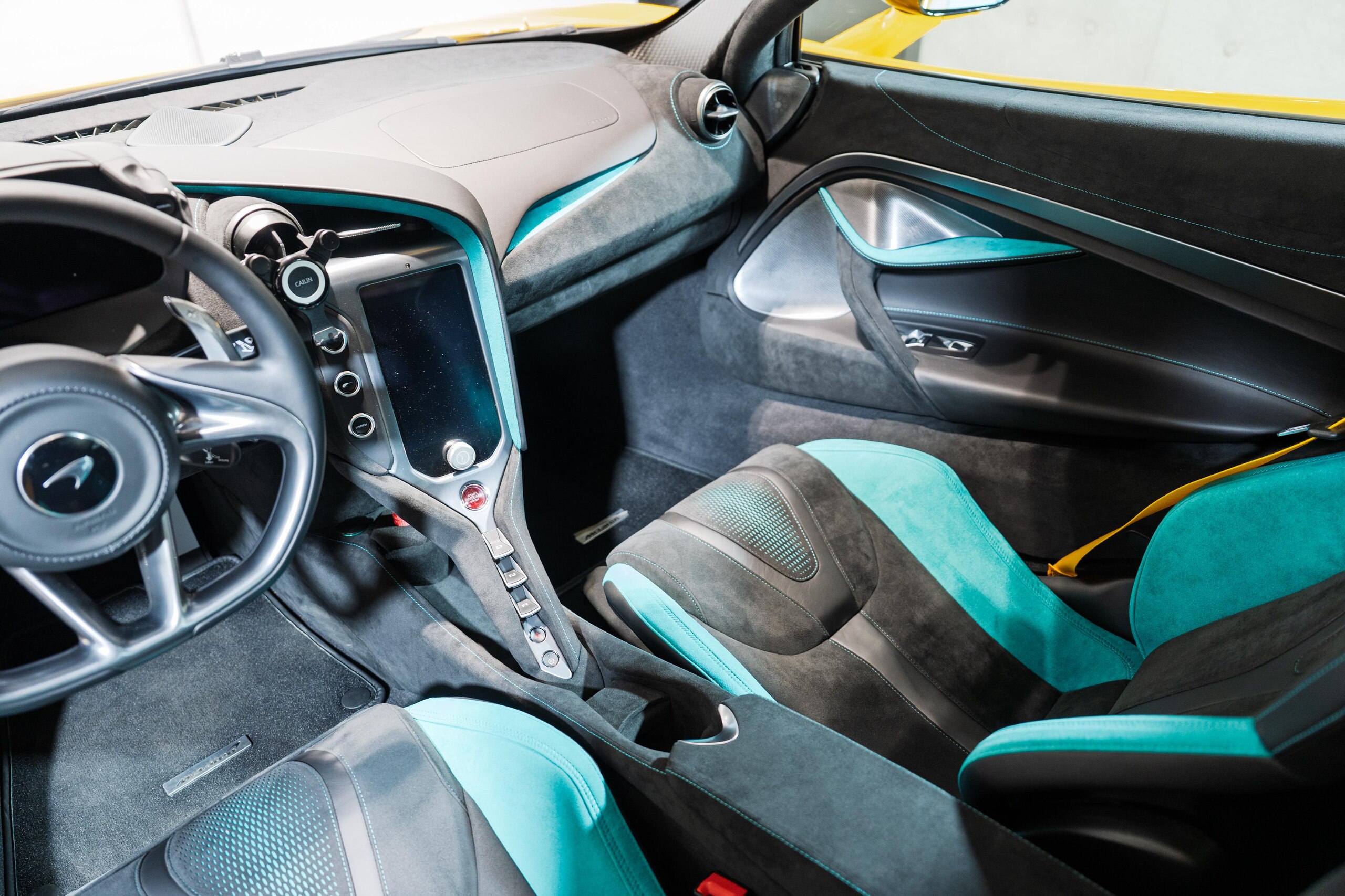 McLaren 750S (photo: 11)