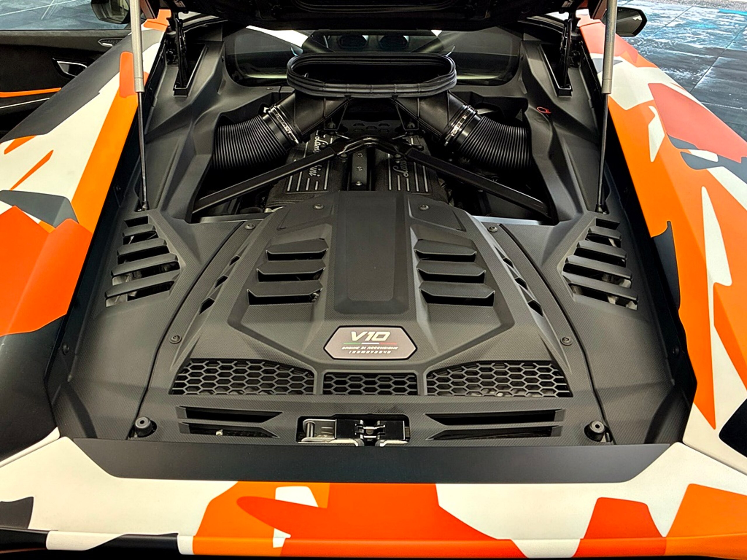 Lamborghini Huracán Sterrato (photo: 15)