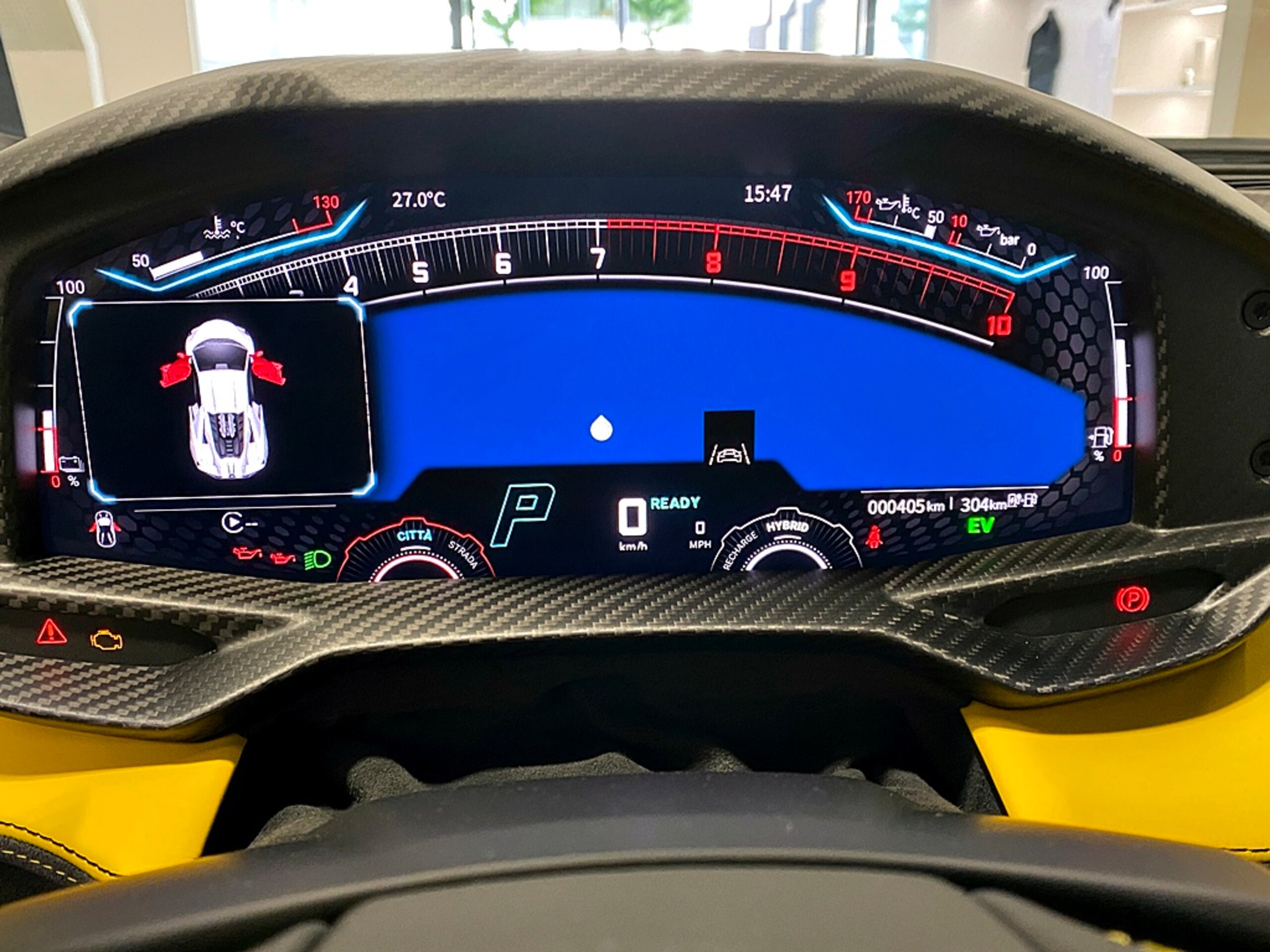 Lamborghini Revuelto (photo: 9)