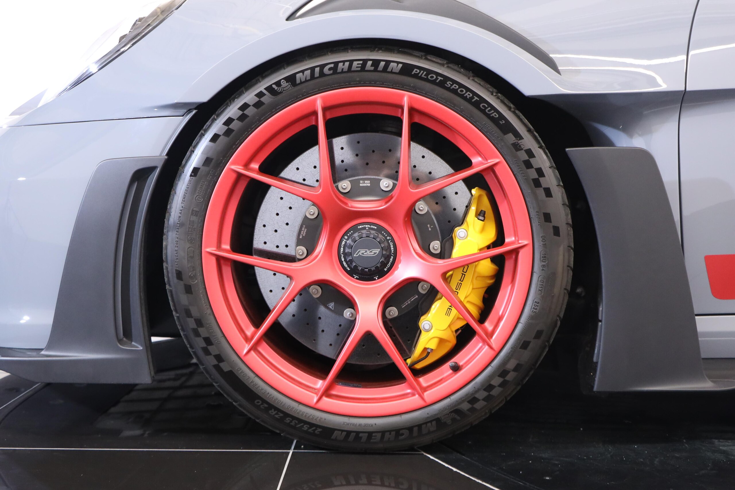 Porsche 911 GT3 RS (photo: 19)