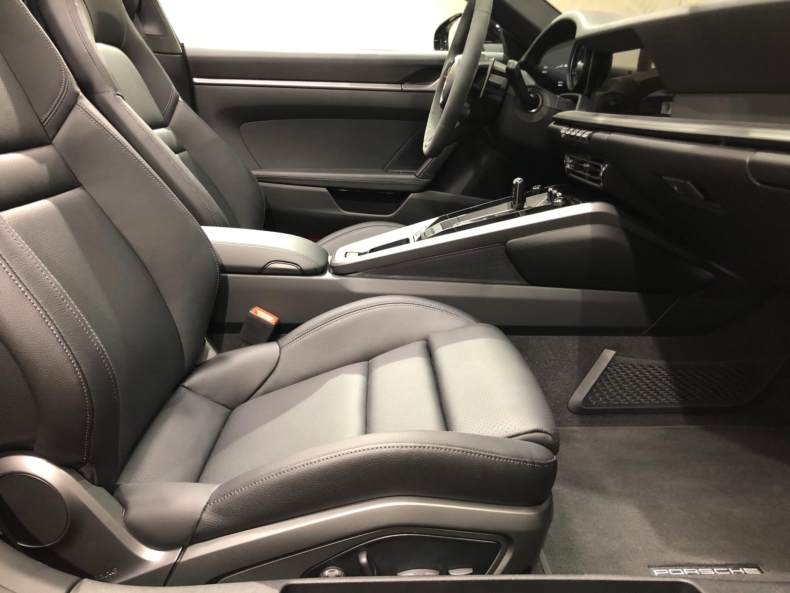 Porsche 911 Targa 4 (photo: 22)