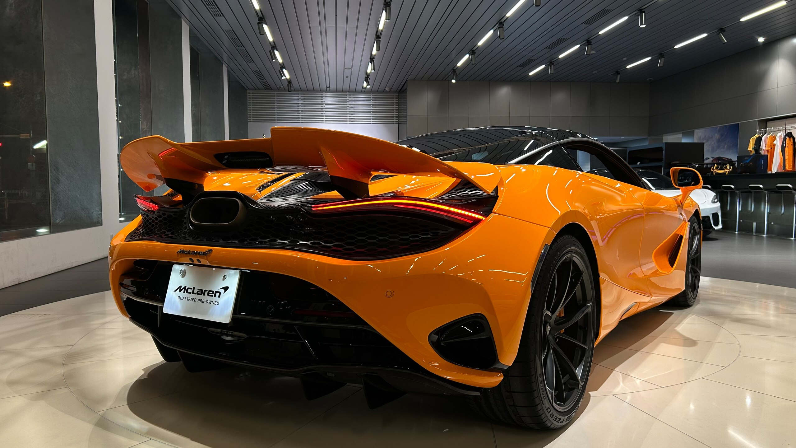 McLaren 750S (photo: 3)