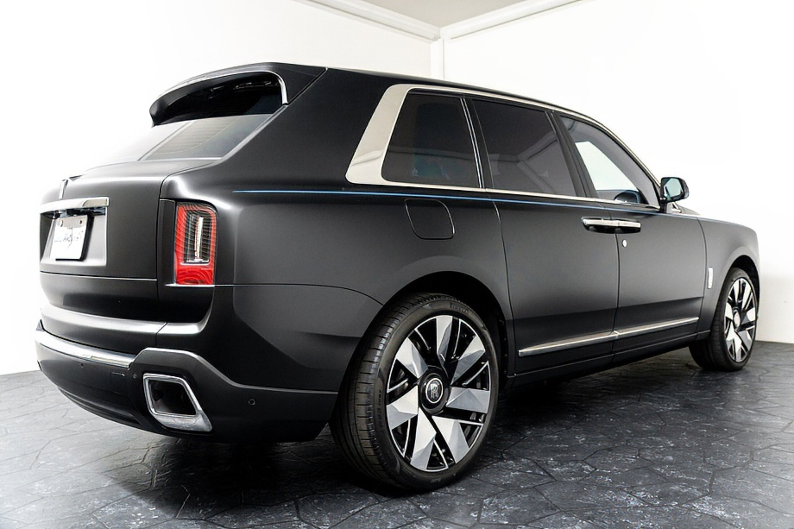 Rolls-Royce Cullinan (photo: 4)