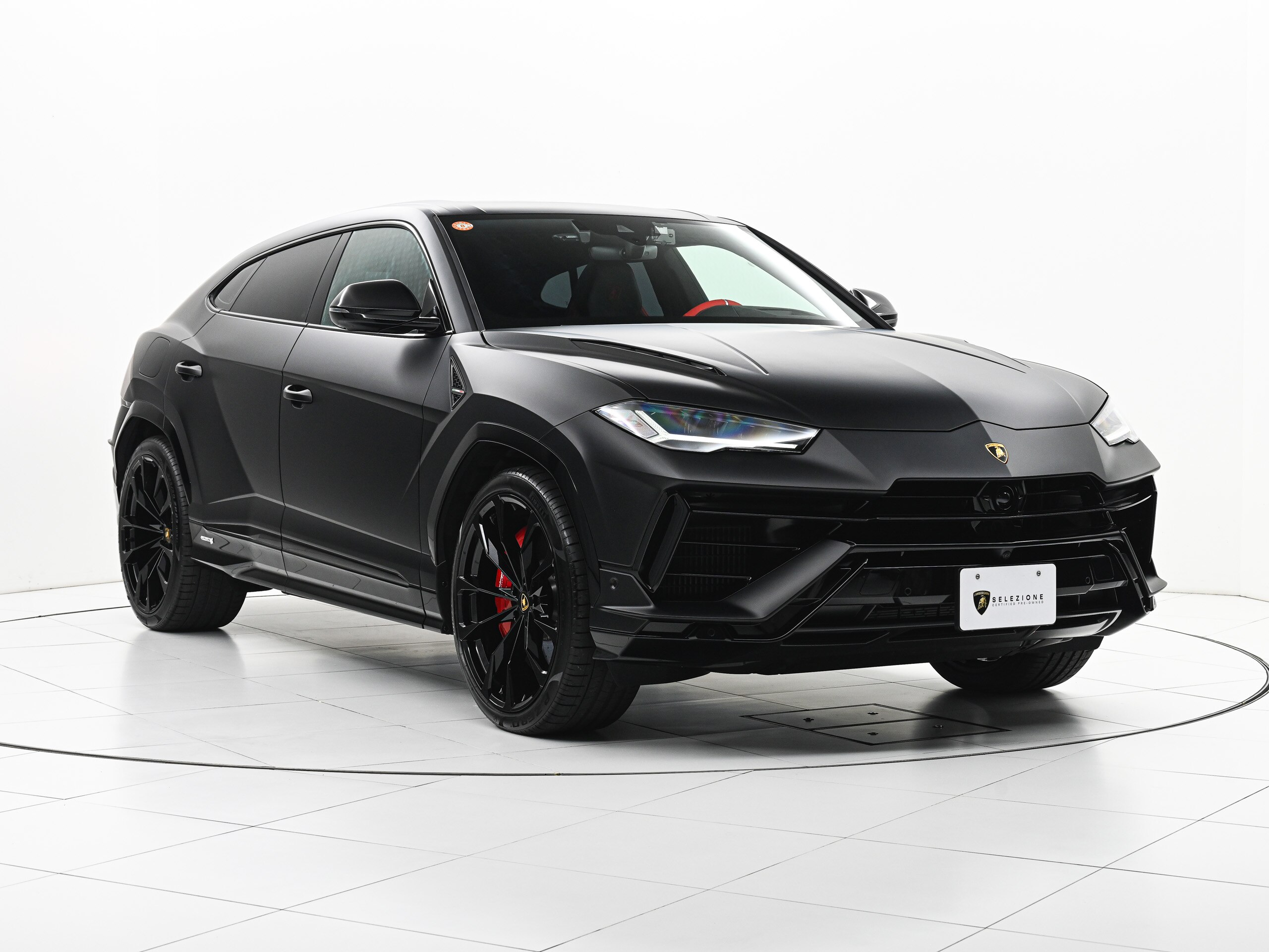 Lamborghini Urus S (photo: 2)