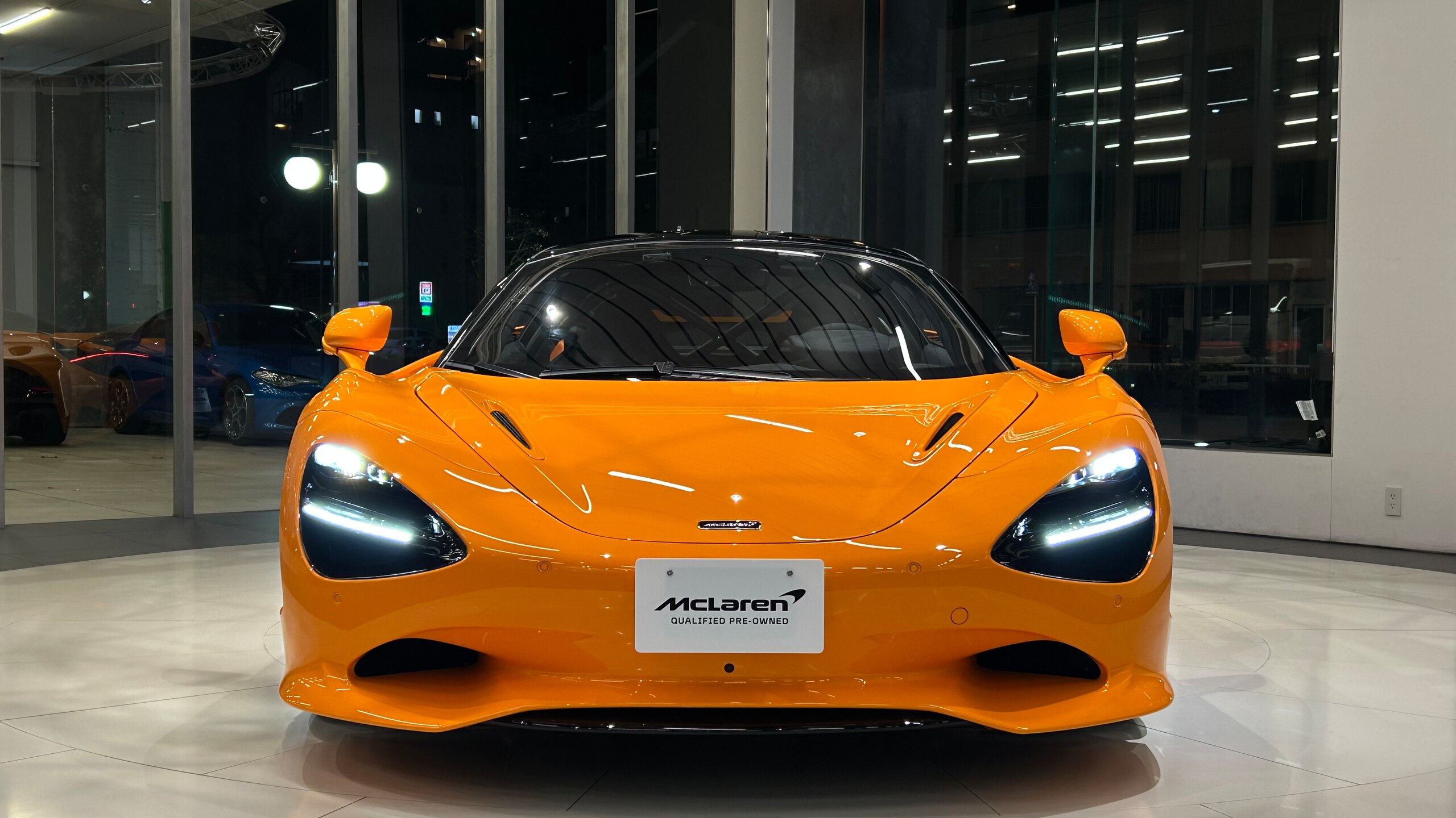 McLaren 750S (photo: 1)