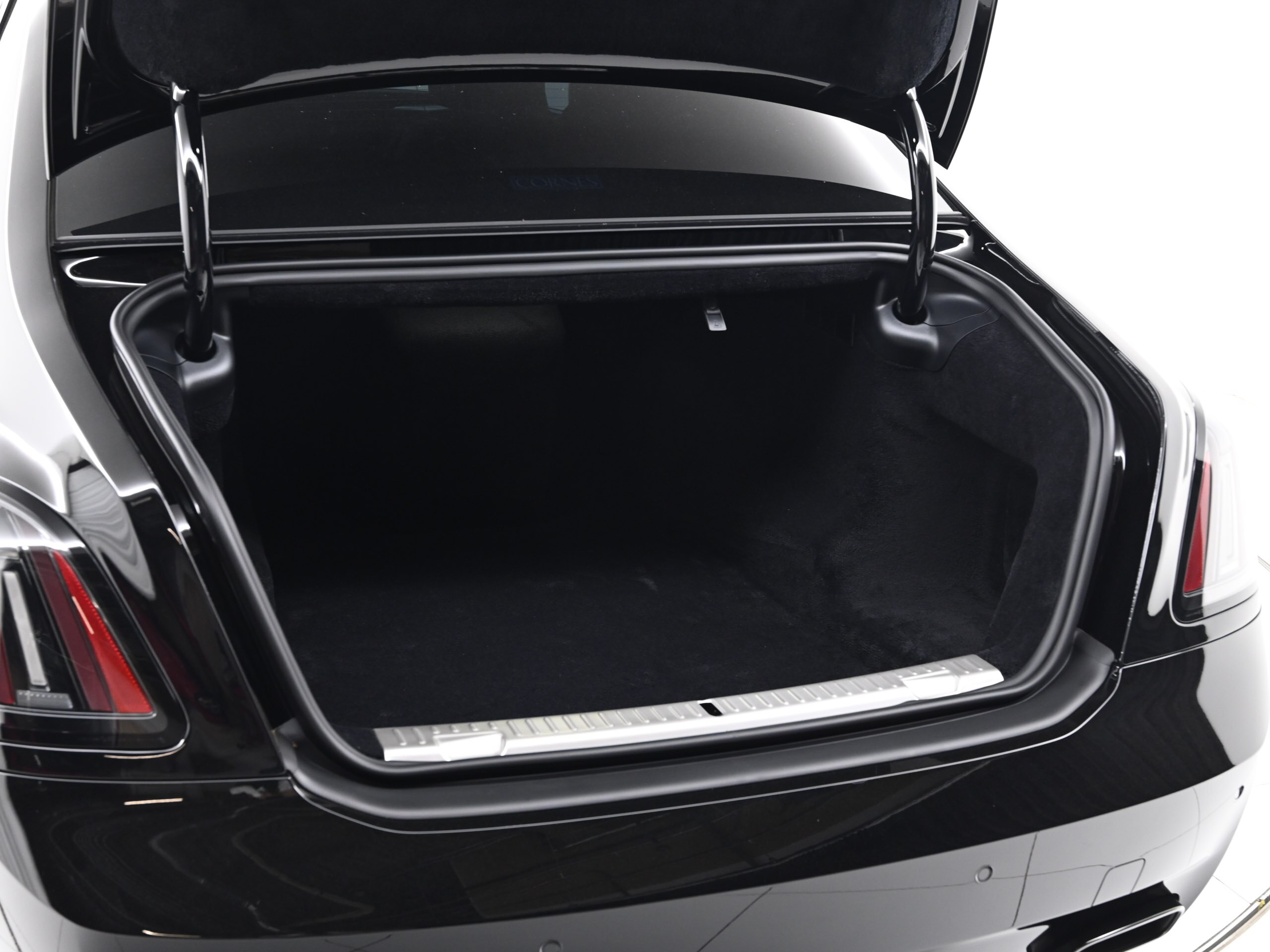 Rolls-Royce Black Badge Ghost Series II (photo: 25)