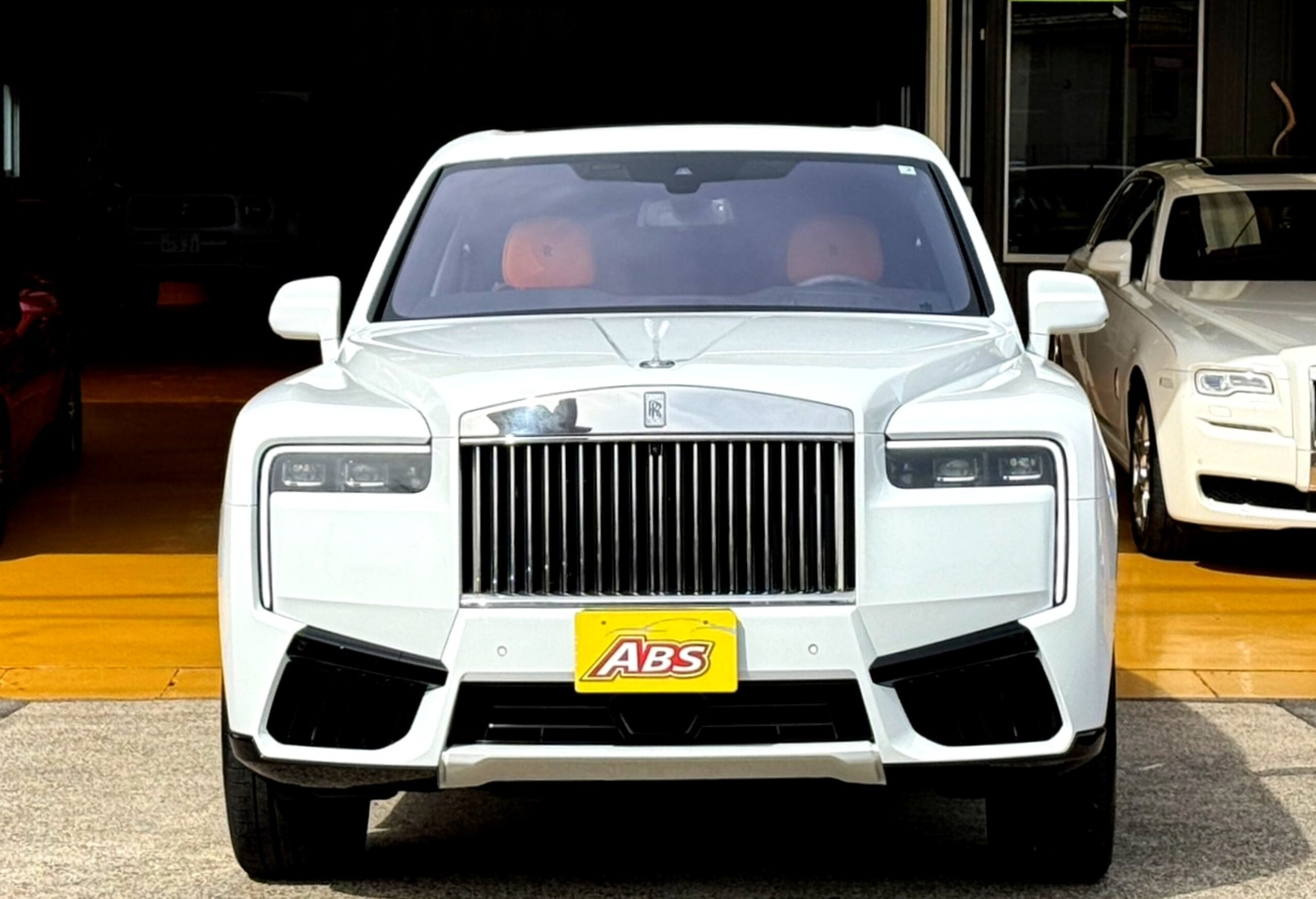 Rolls-Royce Cullinan (photo: 1)