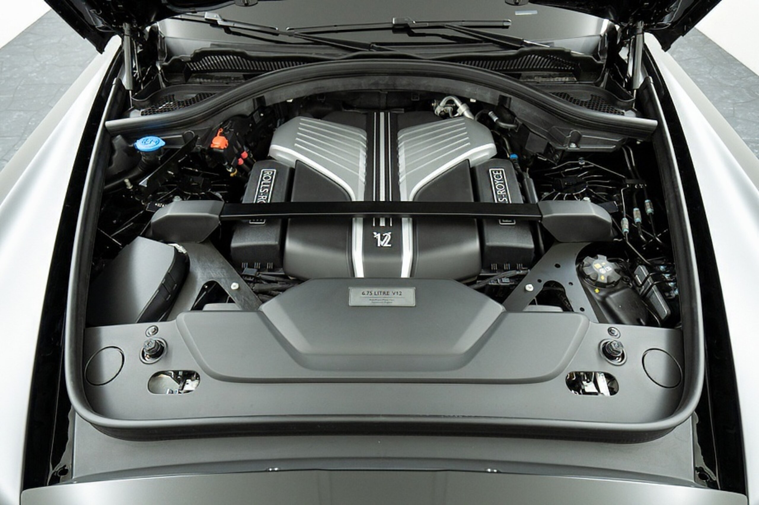 Rolls-Royce Cullinan (photo: 28)