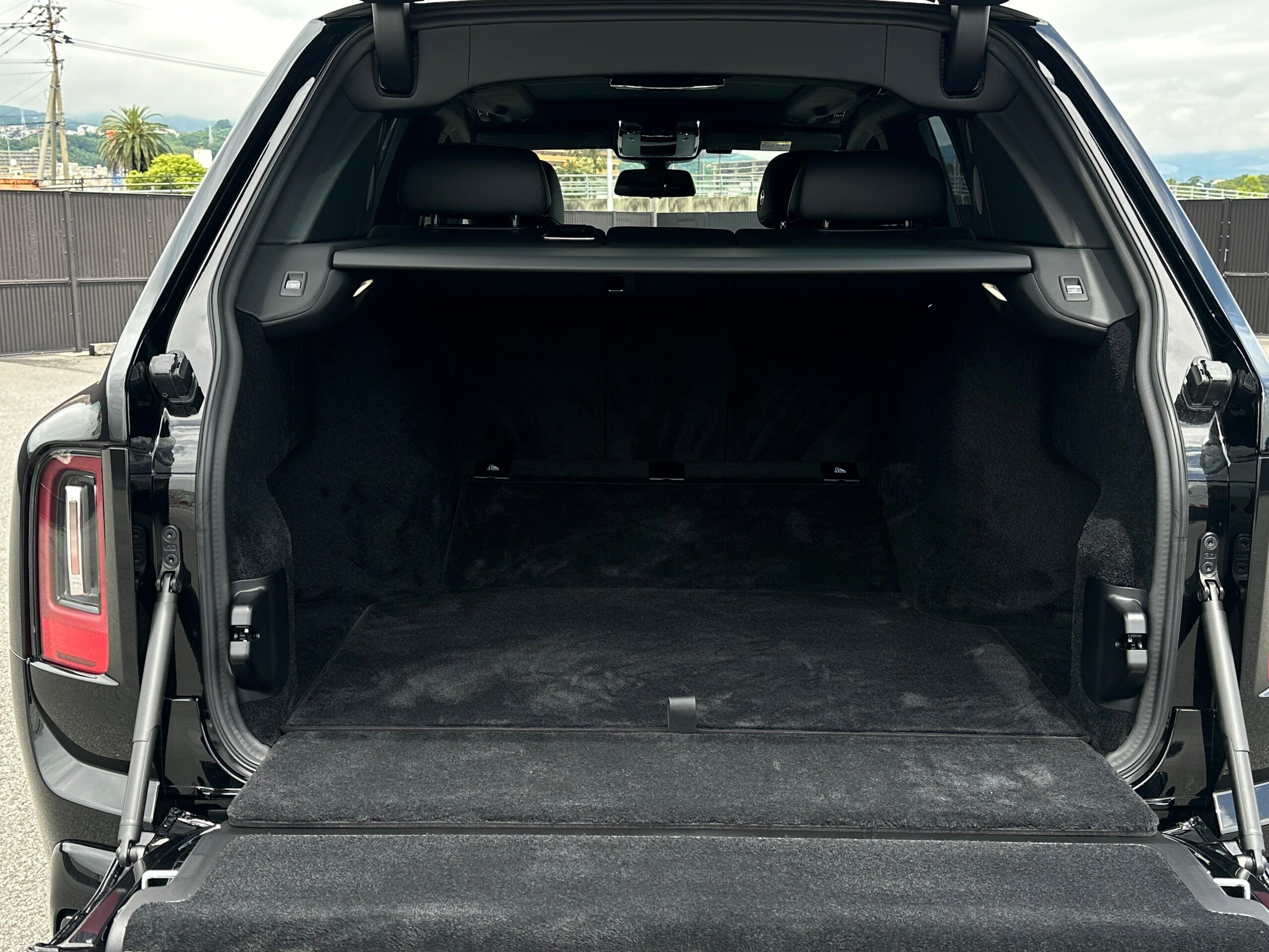 Rolls-Royce Cullinan (photo: 21)