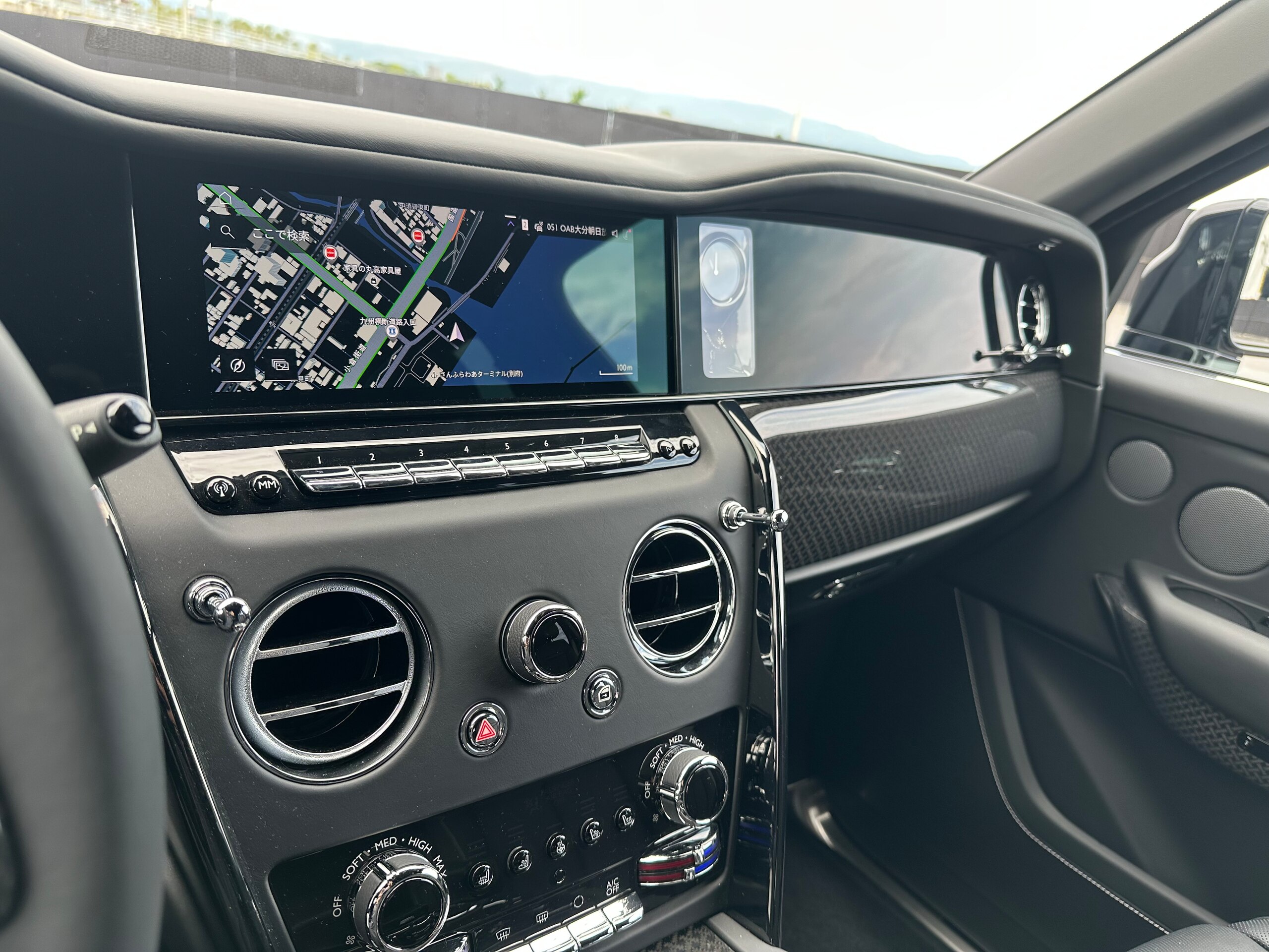 Rolls-Royce Cullinan (photo: 13)
