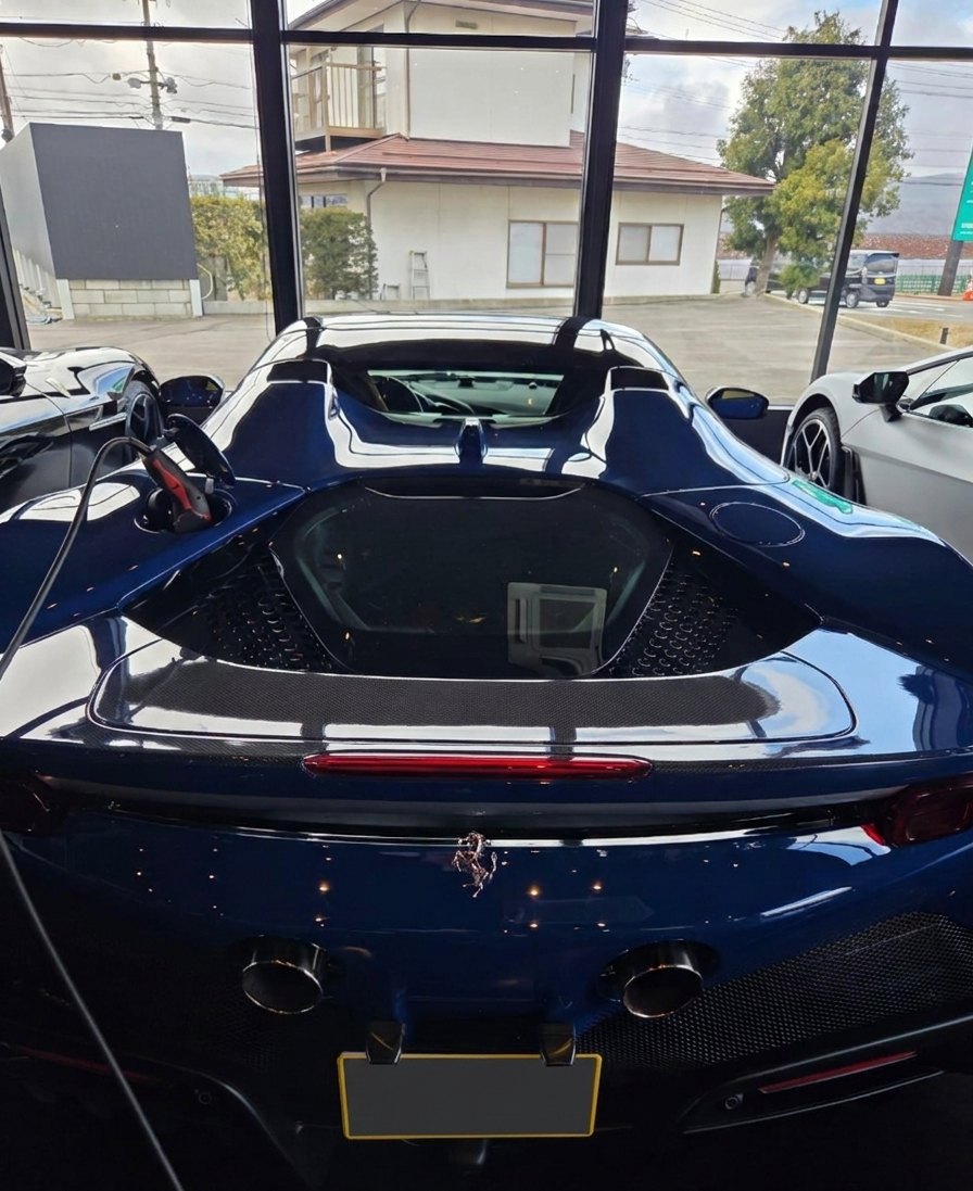 Ferrari SF90 Spider Tailor Made (photo: 7)