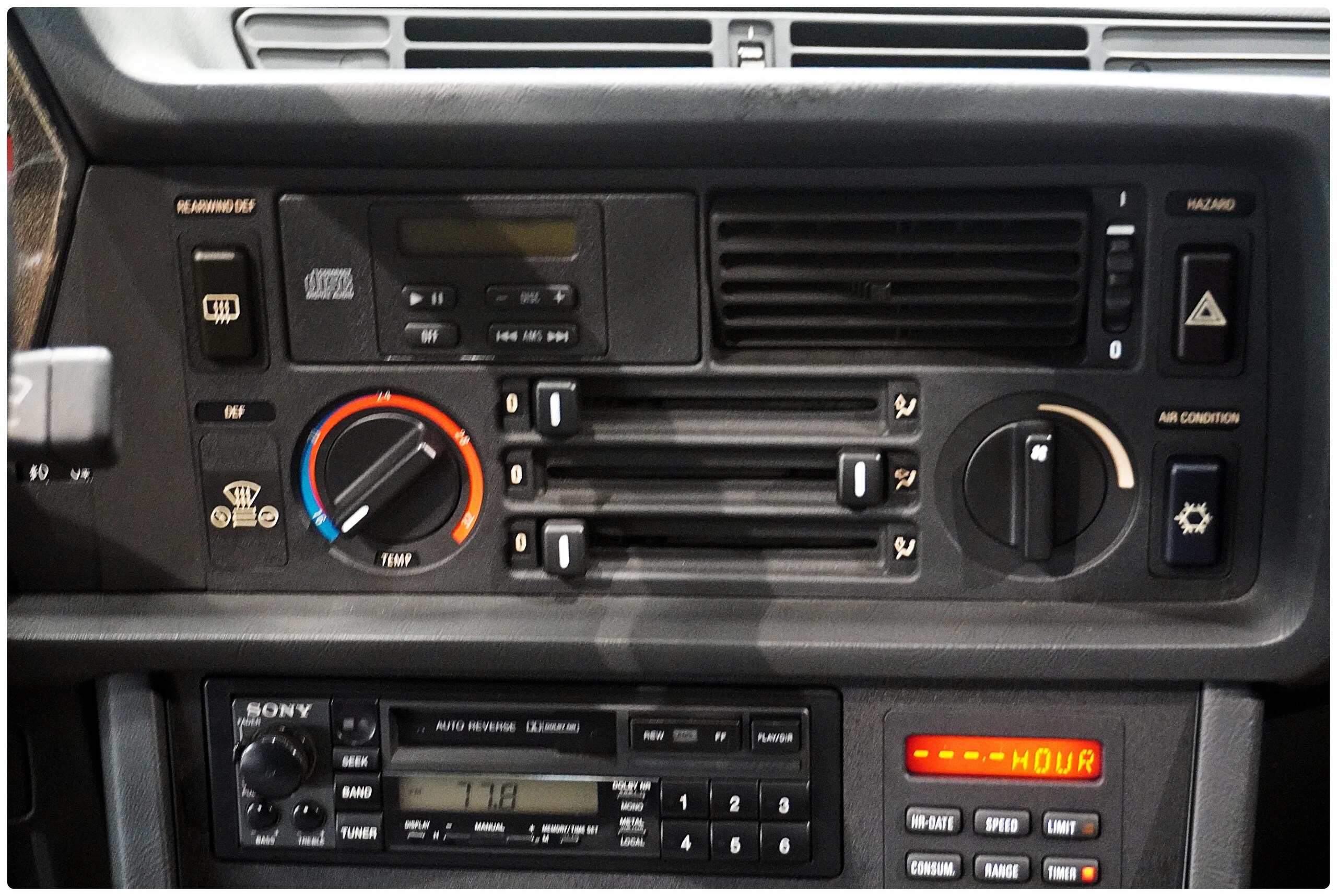 BMW 635CSi (photo: 13)
