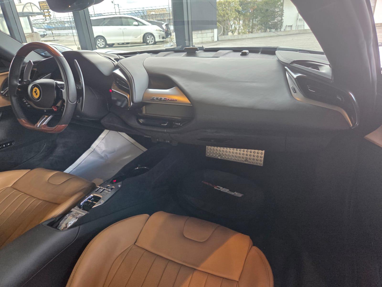 Ferrari SF90 Spider Tailor Made (photo: 17)