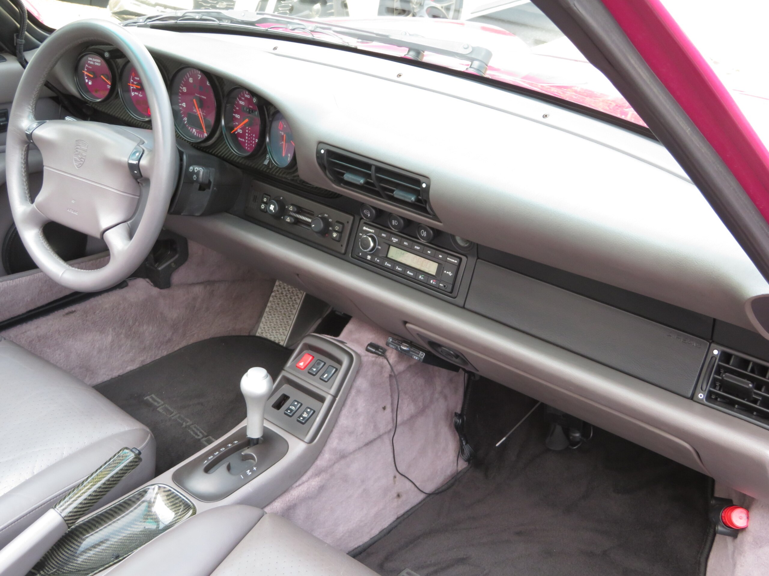 Porsche 911 Cabriolet (photo: 16)