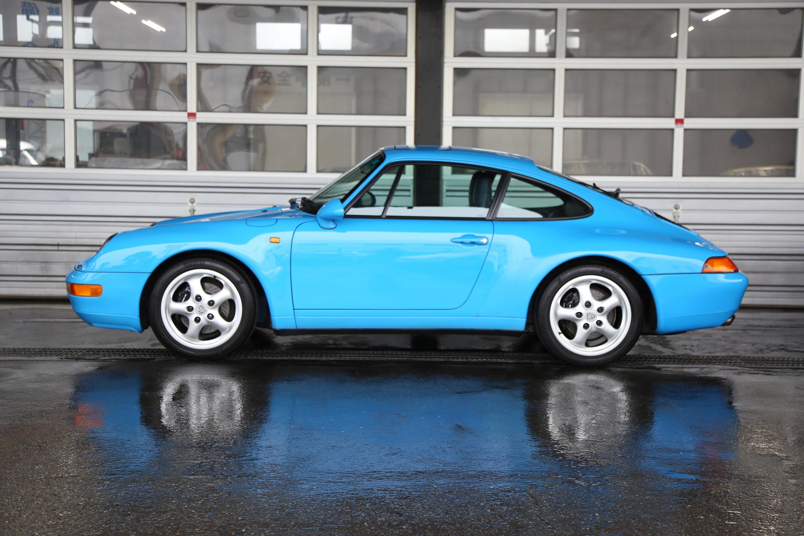 Porsche 911 Carrera (photo: 4)