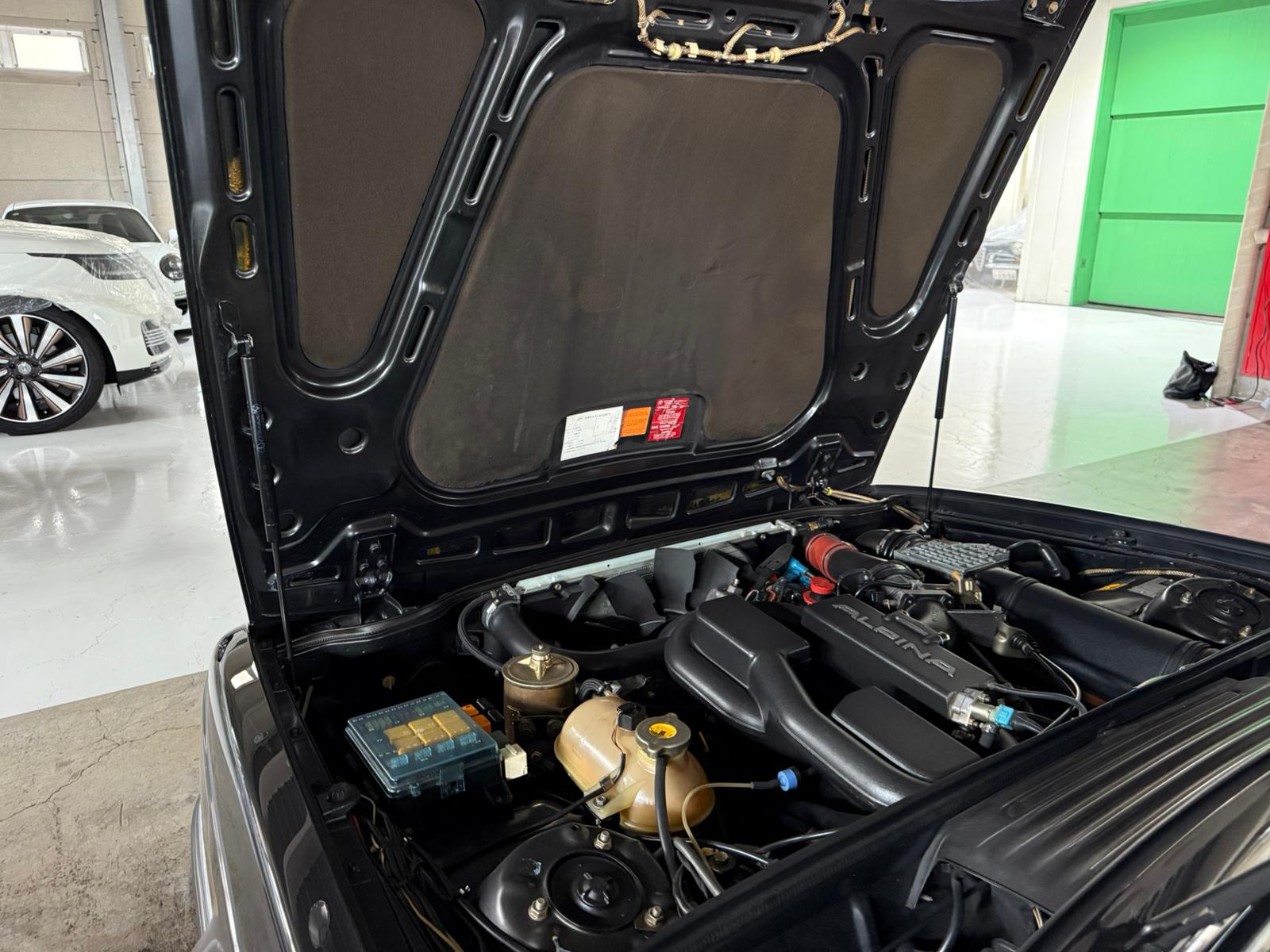 BMW Alpina B7 TURBO (photo: 11)