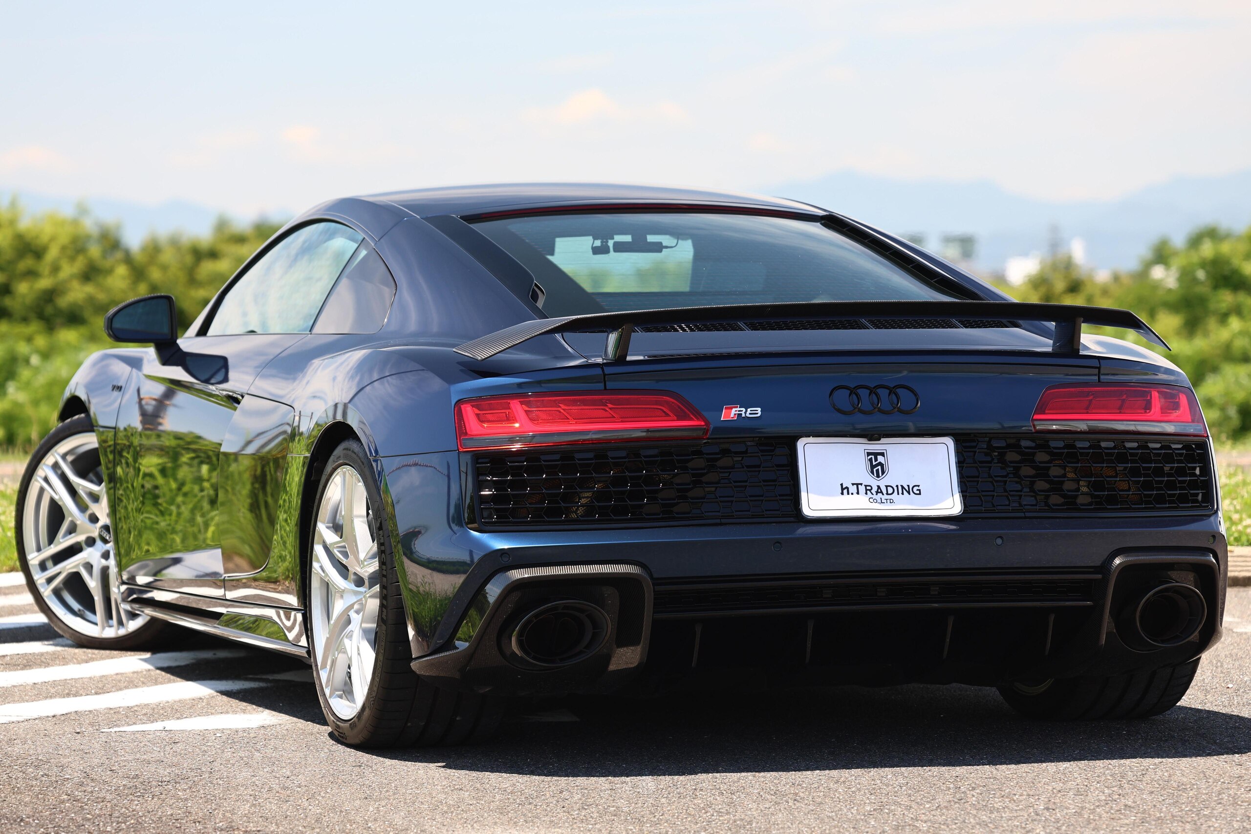 Audi R8 5.2 FSI Quattro (photo: 5)