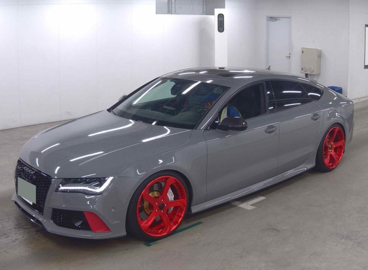 Audi RS7 (photo: 2)