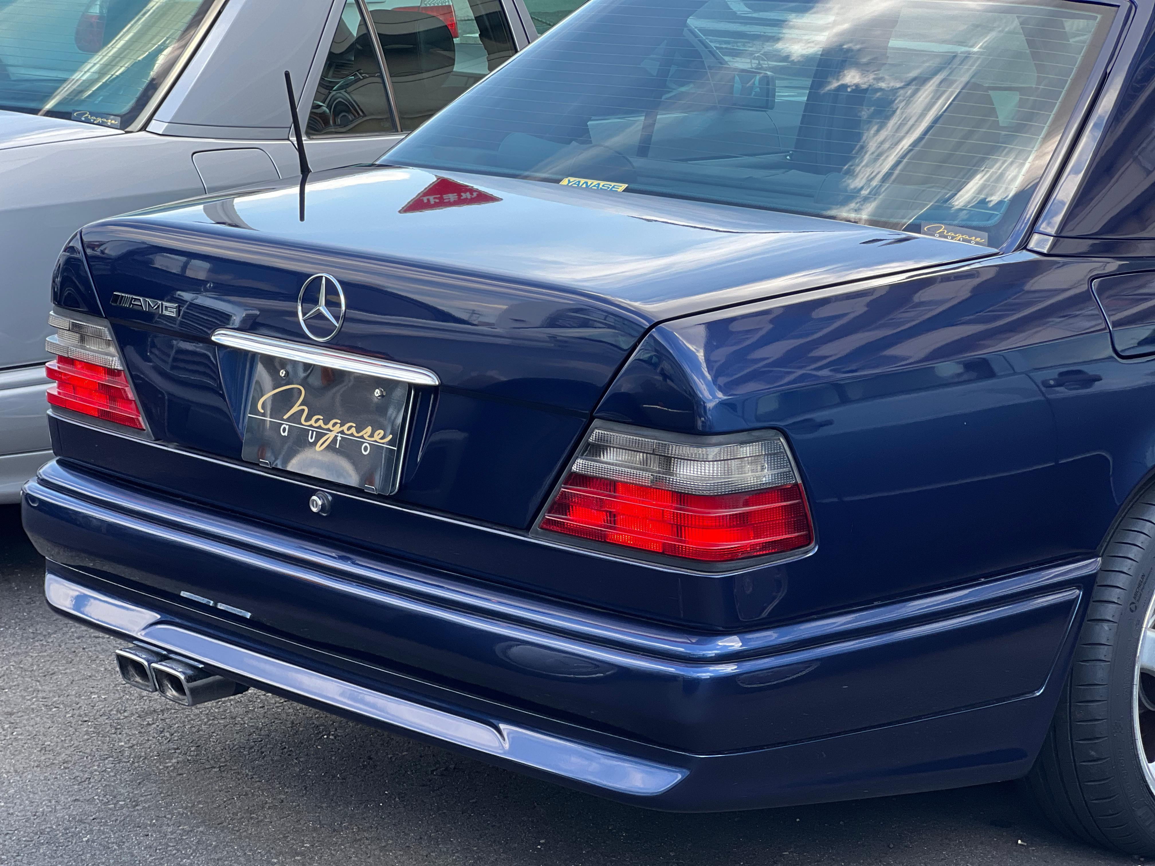 Mercedes Benz E320 AMG (photo: 6)