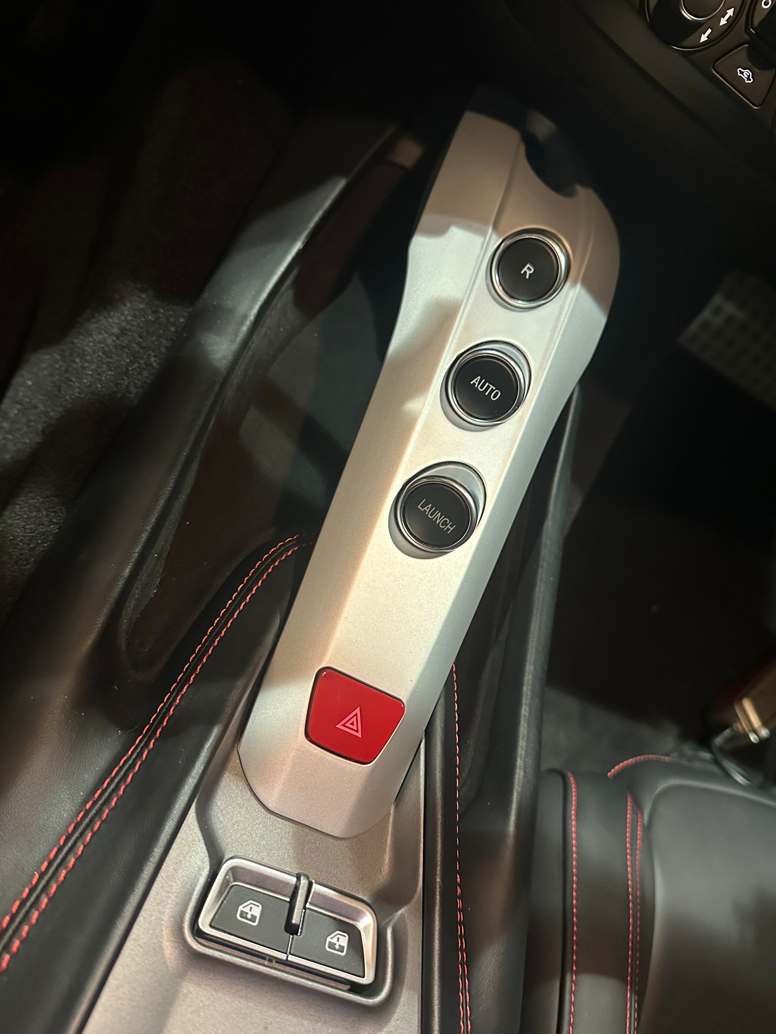 Ferrari F12 Berlinetta (photo: 14)